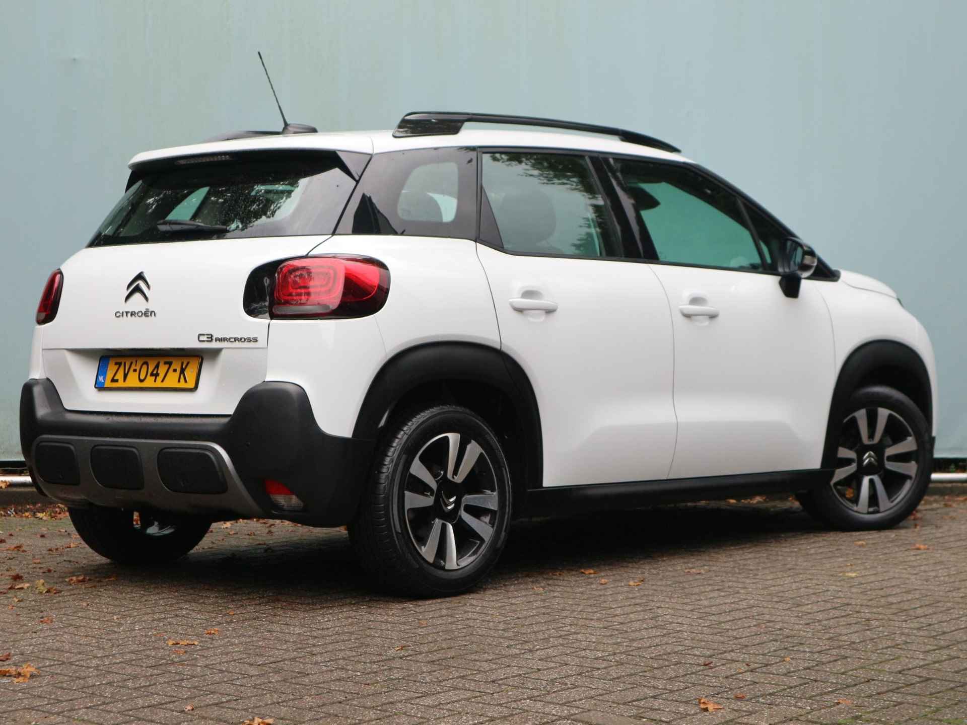 Citroen C3 Aircross Feel 1.2 82 pk / Navigatie / Parkeersensoren / Apple Carplay & Android Auto - 3/35