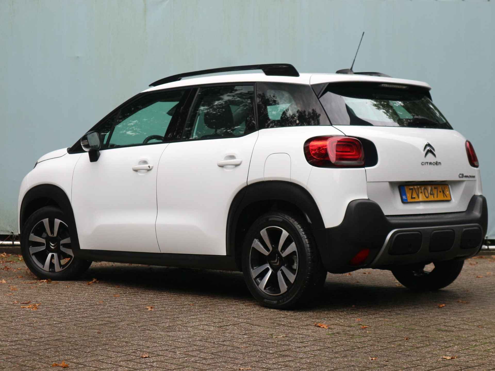 Citroen C3 Aircross Feel 1.2 82 pk / Navigatie / Parkeersensoren / Apple Carplay & Android Auto - 29/35