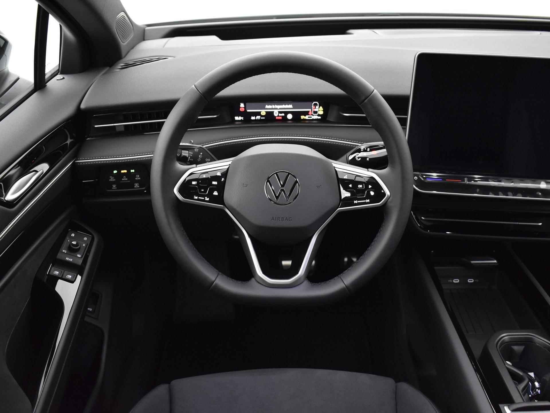 Volkswagen ID.7 Pro Business 77 kWh 286 pk electr. aandrijving · Interieur Pakket: Interieur pakket plus in donkergrijs met zwart · - 4/45