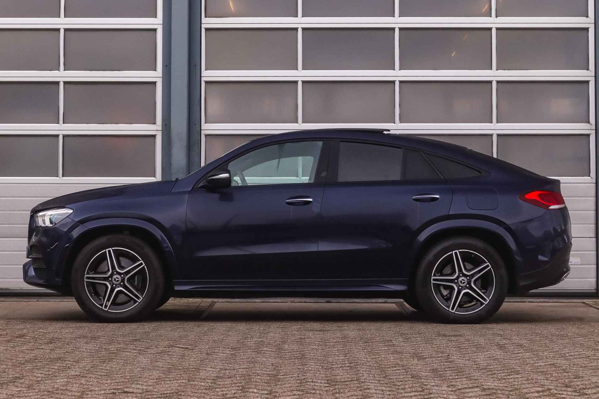 Mercedes-Benz GLE GLE 350de Automaat 4MATIC AMG Line | Nightpakket | Distronic+ | Airmatic | Burmester Audio | Stoelventilatie | Multibeam LED | Sfeerverlichting | Trekhaak - 7/43