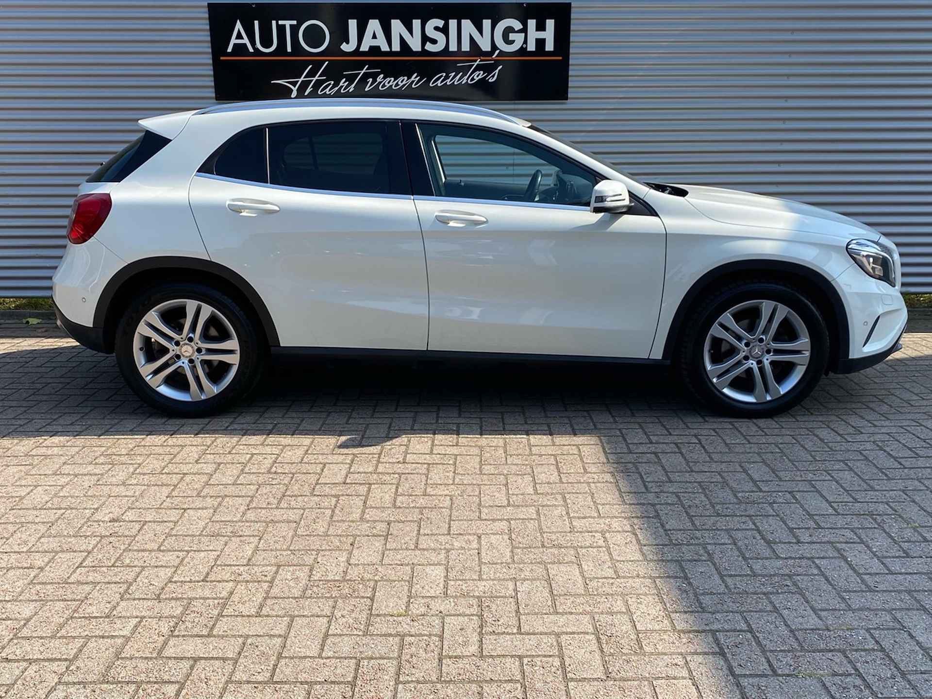 Mercedes-Benz GLA 200 Edition 1 | Airco | Cruise Control | Stoelverwarming | Lederen Bekleding | RIJKLAARPRIJS INCL 12 MAANDEN GARANTIE EN BEURT - 5/26