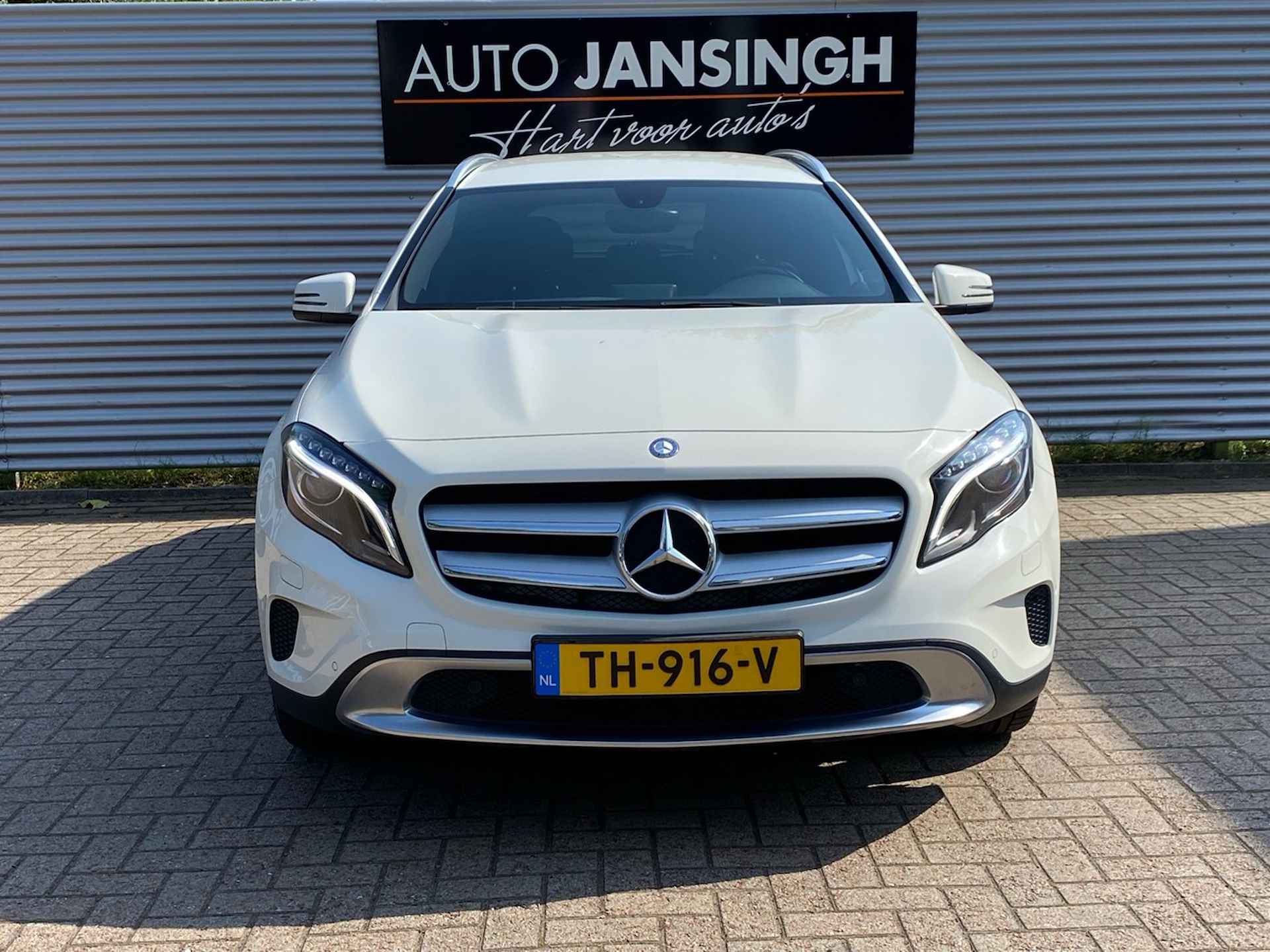 Mercedes-Benz GLA 200 Edition 1 | Airco | Cruise Control | Stoelverwarming | Lederen Bekleding | RIJKLAARPRIJS INCL 12 MAANDEN GARANTIE EN BEURT - 6/26