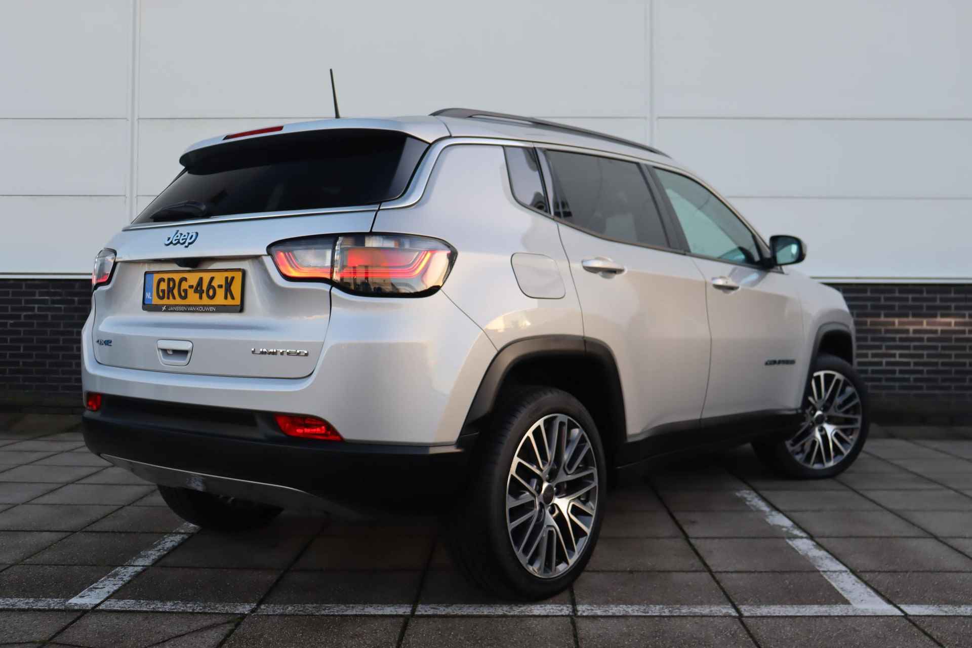 Jeep Compass 4xe 190 Plug-in Hybrid Electric Limited Lease Panoramadak Winter Pakket Adaptieve Cruise Control - 4/48