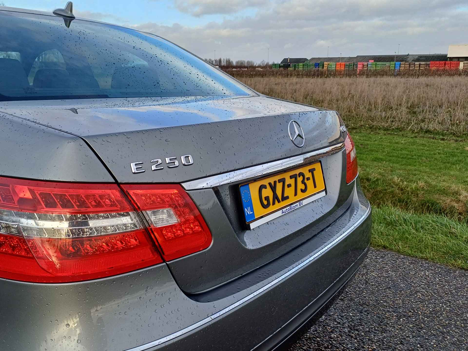 Mercedes-Benz E-Klasse 250 CGI Avantgarde Werkelijk Nieuwstaat ! | 100 % onderhouden ! | Lage KM ! - 14/46