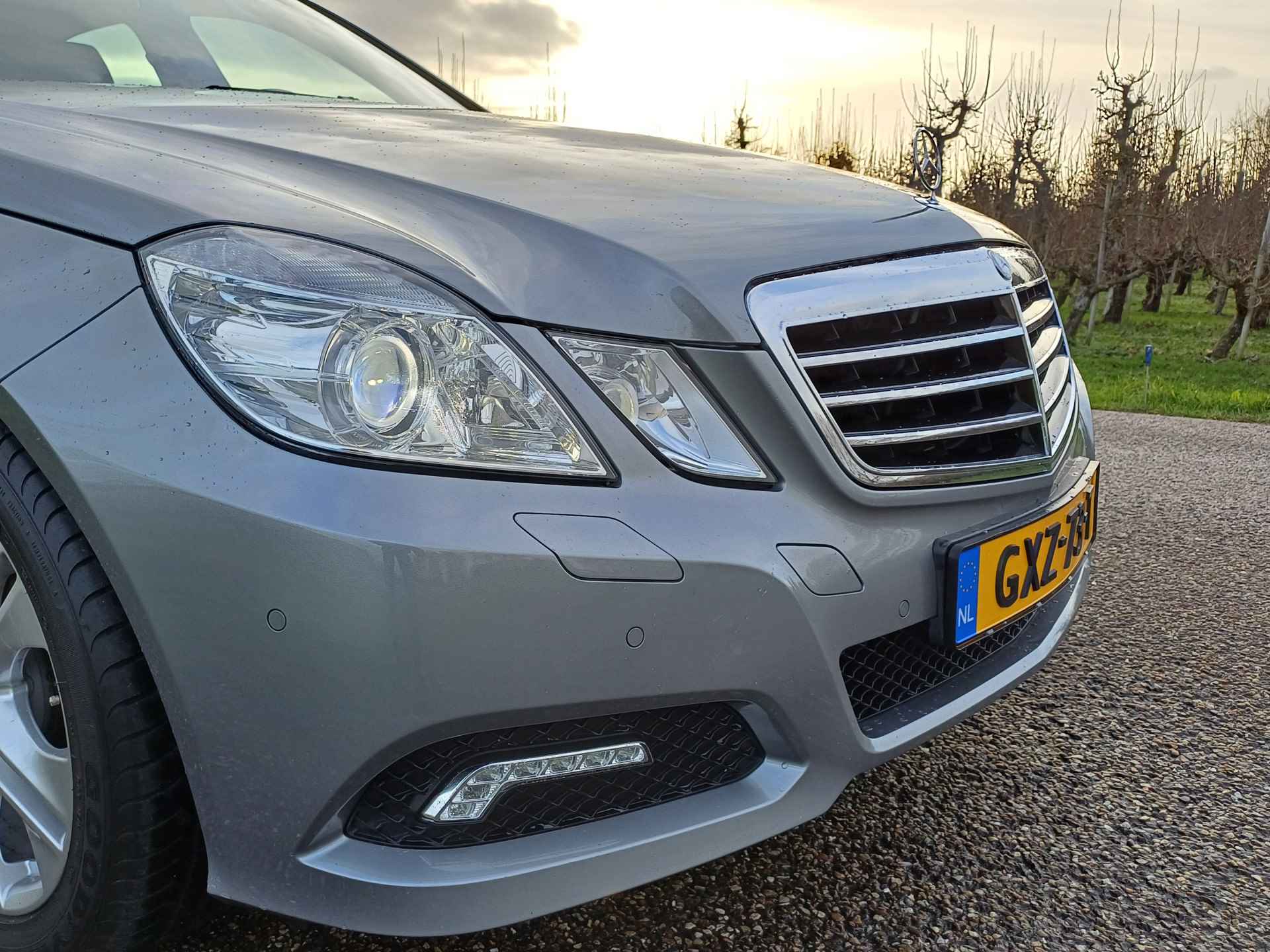 Mercedes-Benz E-Klasse 250 CGI Avantgarde Werkelijk Nieuwstaat ! | 100 % onderhouden ! | Lage KM ! - 19/46