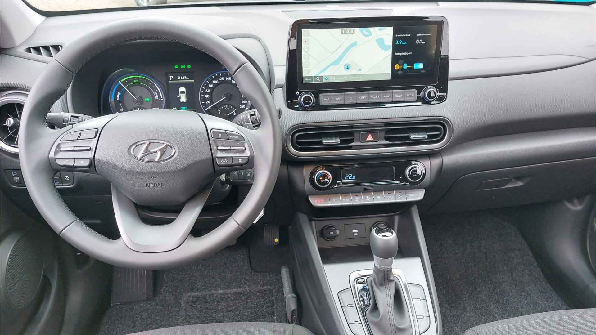 Hyundai KONA 1.6 GDI HEV Comfort Smart - 6/24
