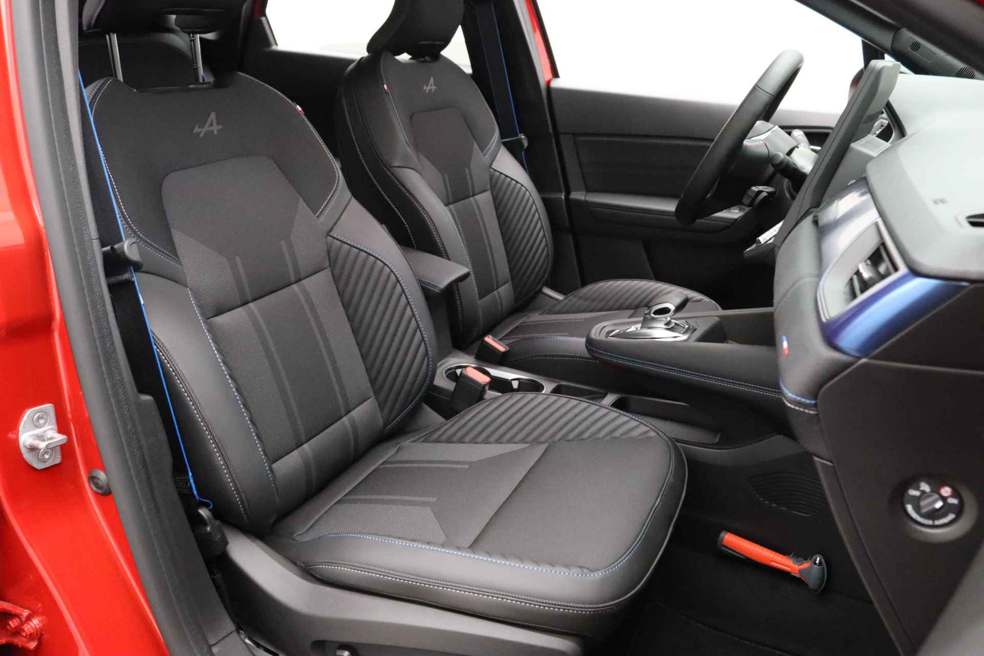 Renault Symbioz 1.6 E-Tech hybrid 145 esprit Alpine Navig | Voorstoelen verwarmd | Stuurwiel verwarmd - 36/82