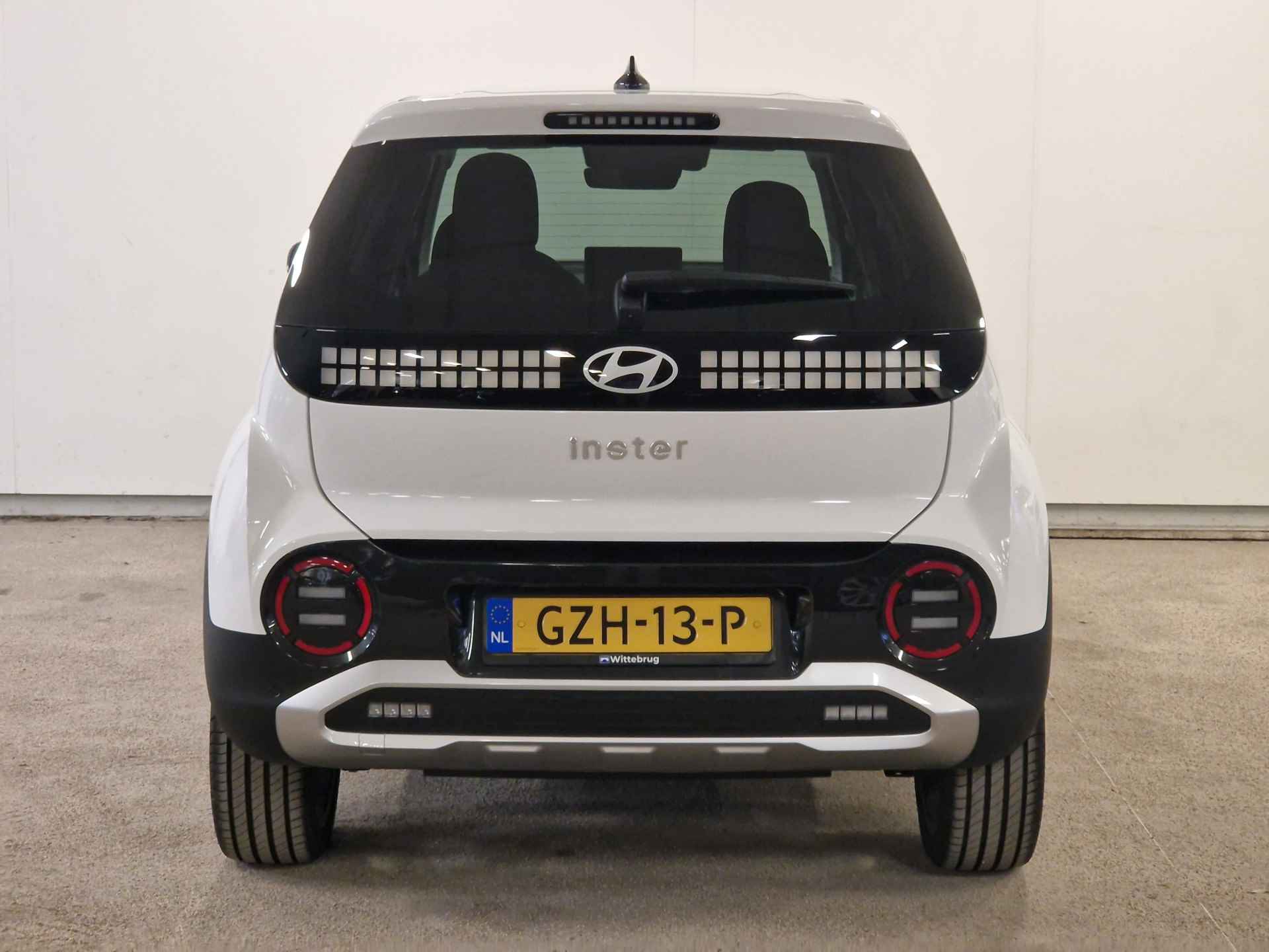 Hyundai Inster Pulse 49 kWh met Winter Pack Beschikbaar per mei 2025 - 16/39