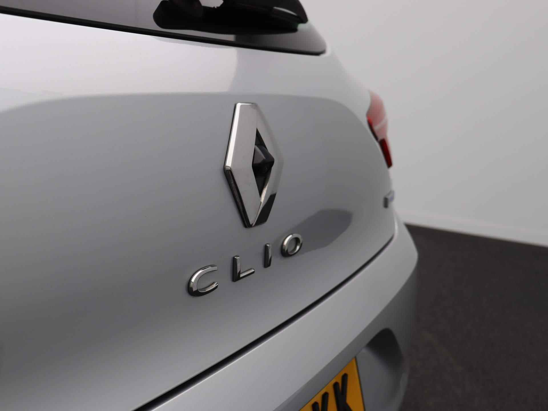 Renault Clio 140pk E-Tech Hybrid Techno  |  Achteruitrijcamera | Stuur & Stoelverwarming | Climate control | Elektronisch handrem | - 14/42