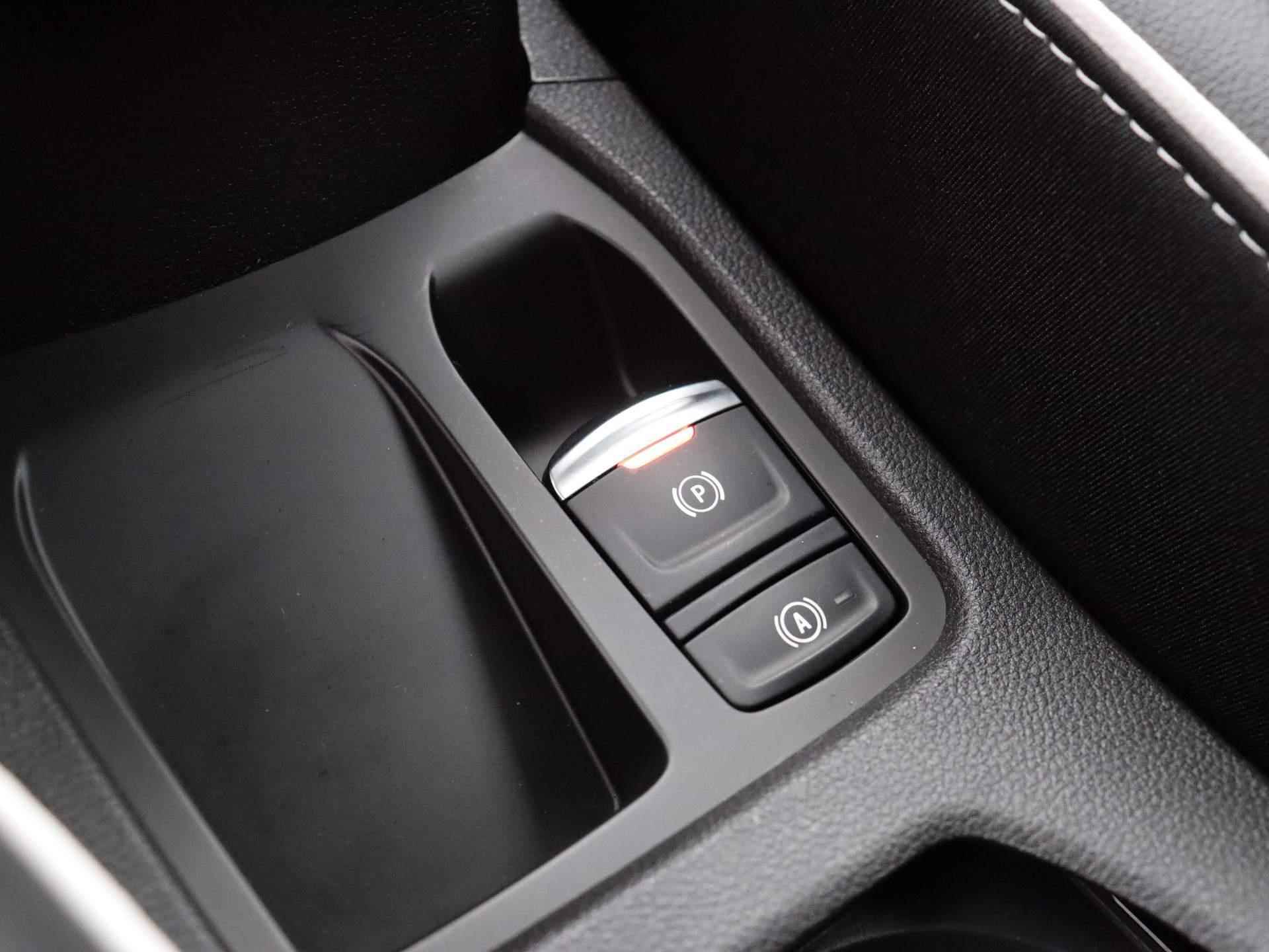 Renault Clio 140pk E-Tech Hybrid Techno  |  Achteruitrijcamera | Stuur & Stoelverwarming | Climate control | Elektronisch handrem | - 21/42