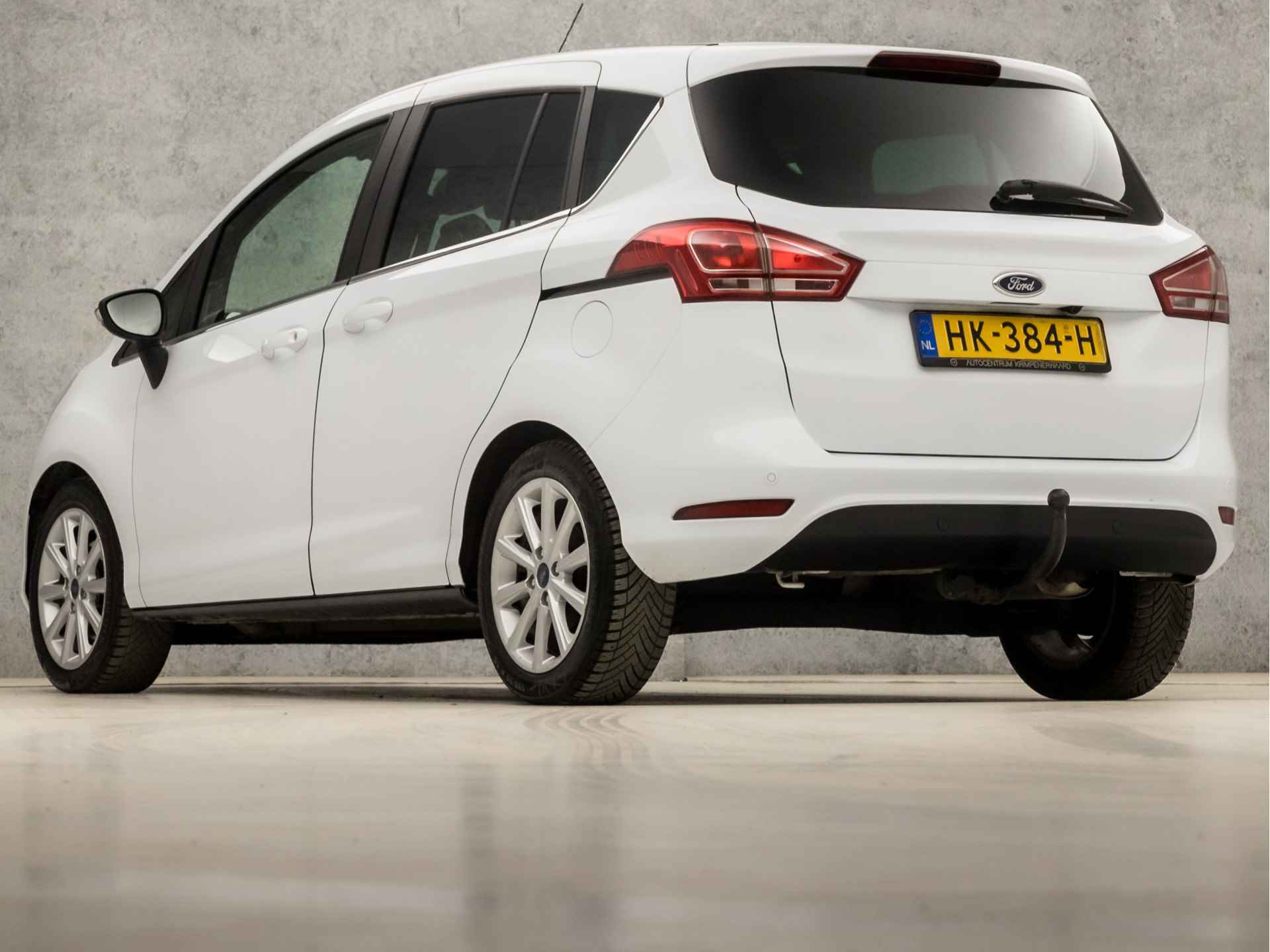 Ford B-MAX 1.0 EcoBoost Titanium (NAVIGATIE, CLIMATE, CAMERA, GETINT GLAS, SCHUIFDEUREN, SPORTSTOELEN, LM VELGEN, PARKEERSENSOREN, TREKHAAK, CRUISE, NIEUWSTAAT) - 3/32