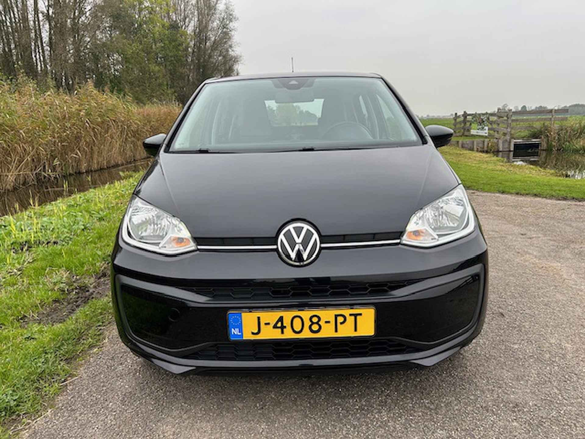 Volkswagen Up! 1.0 60PK 4D BMT Move up! Bluetooth | Cruise control | Camera | Parkeersensoren | Climate control | All season banden | NAP | Rijklaar prijs! - 5/22