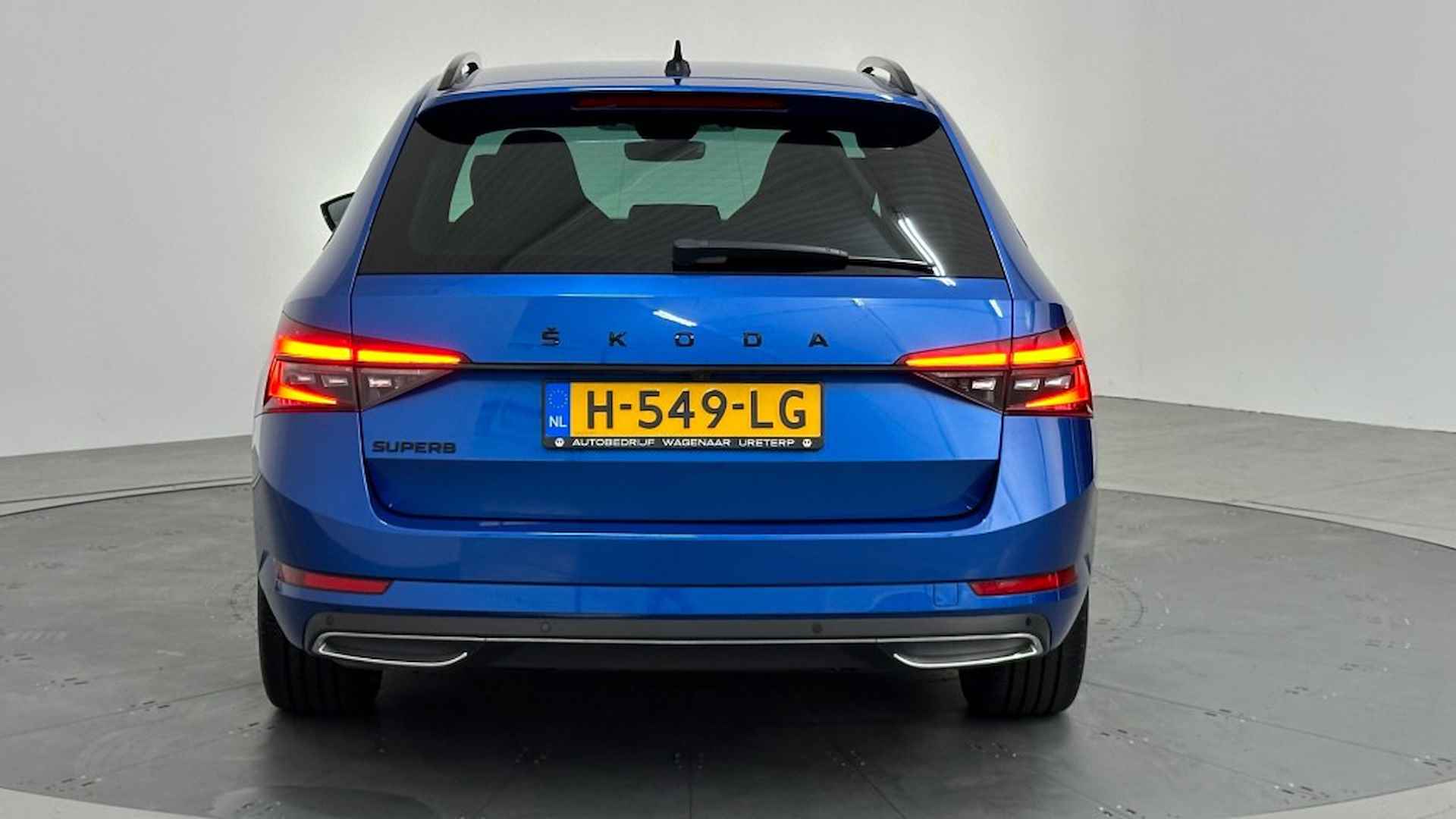 SKODA Superb 1.5 TSI DSG SPORTLINE BNS RACE BLUE METALLIC - 48/68