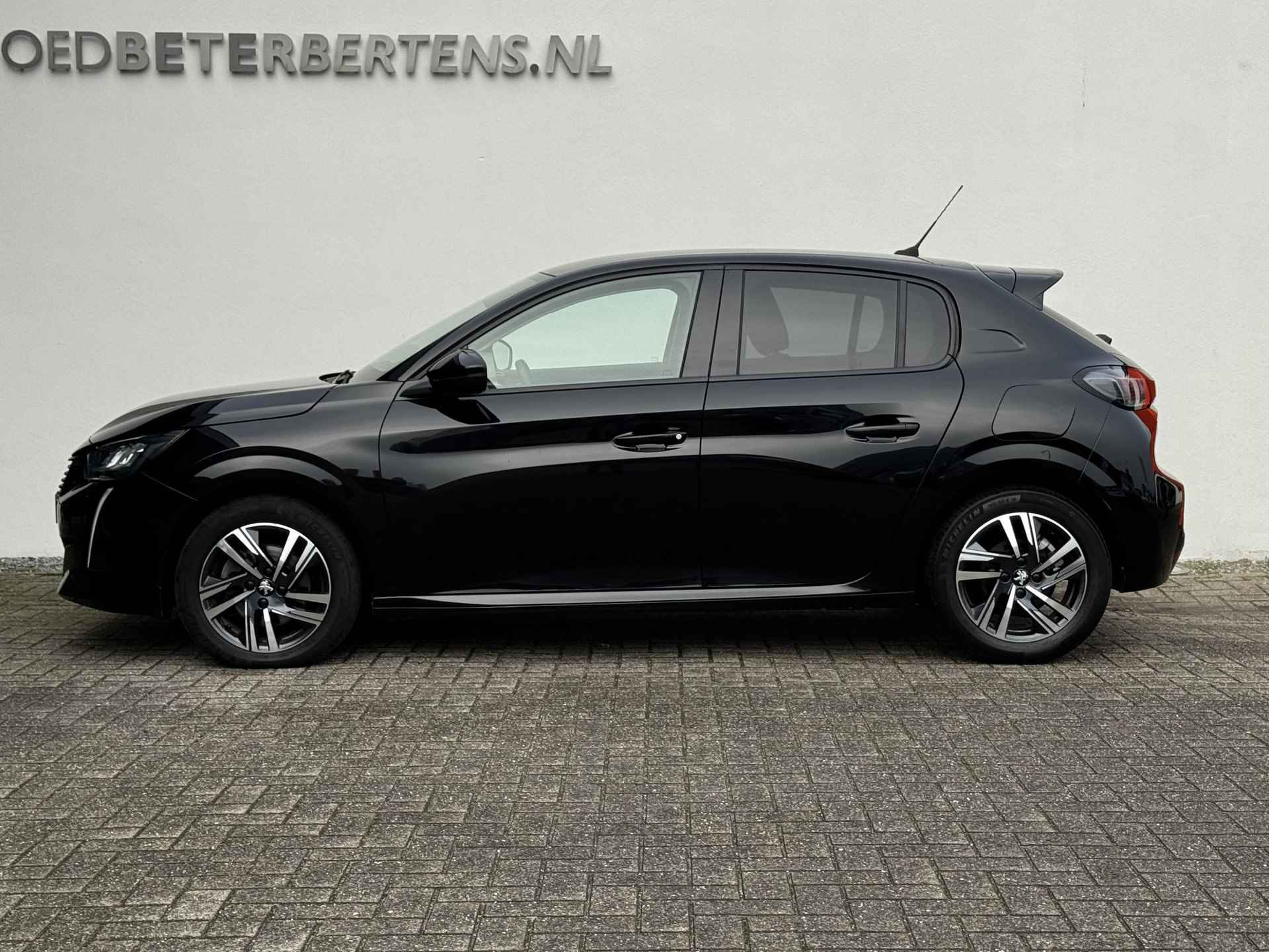 Peugeot 208 1.2 PT 100 EAT8 Allure Pack | Automaat | Google Maps | Prijs is rijklaar - 3/28