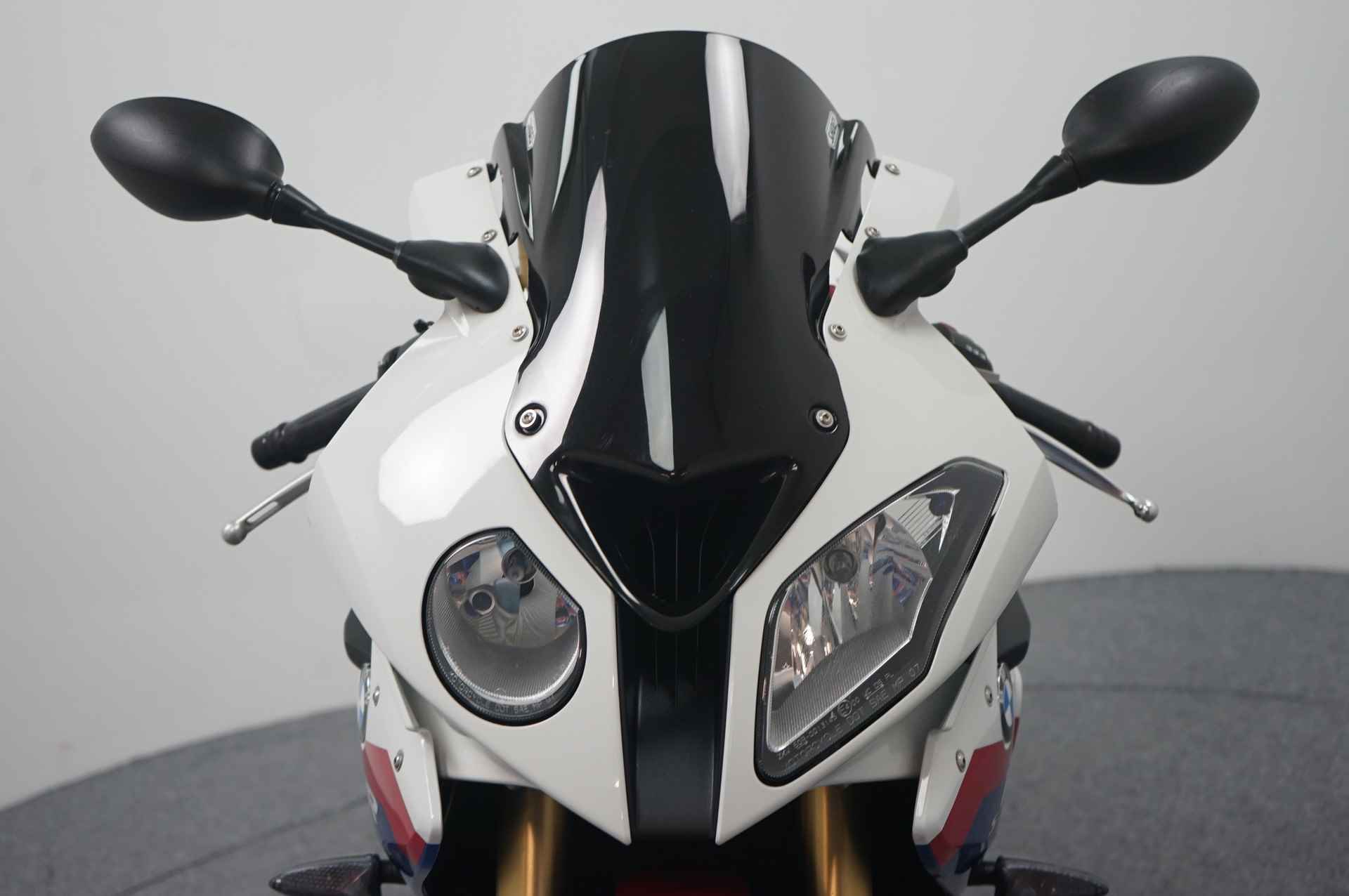 BMW S 1000 RR - 9/16