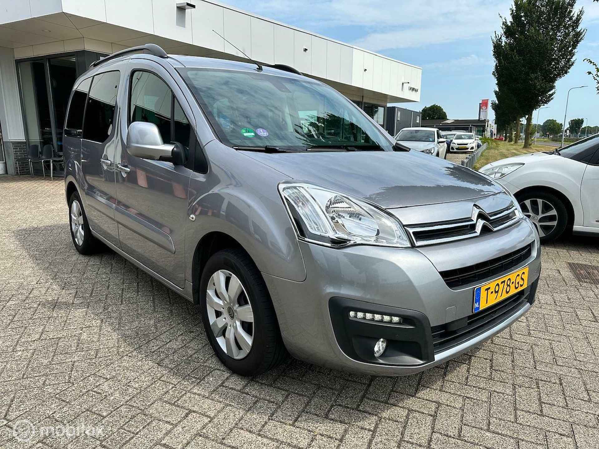 CITROEN BERLINGO 110 PK MULTISPACE 12 MND BOVAG RIJKLAAR PRIJS - 3/23