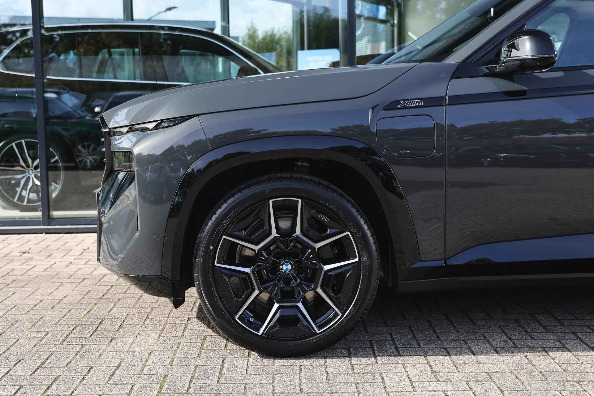 BMW XM PHEV 50e High Executive / Trekhaak / Massagefunctie / Adaptief M Onderstel Professional / Parking Assistant Plus / Stoelventilatie / Soft-Close - 5/46