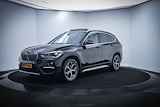 BMW X1 20iA X-Dr. Executive Edition PANO/FULL LED/STOELVERW./CLIMA/STOELVERW./PDC V+A/ELEK KLEP/LMV 18