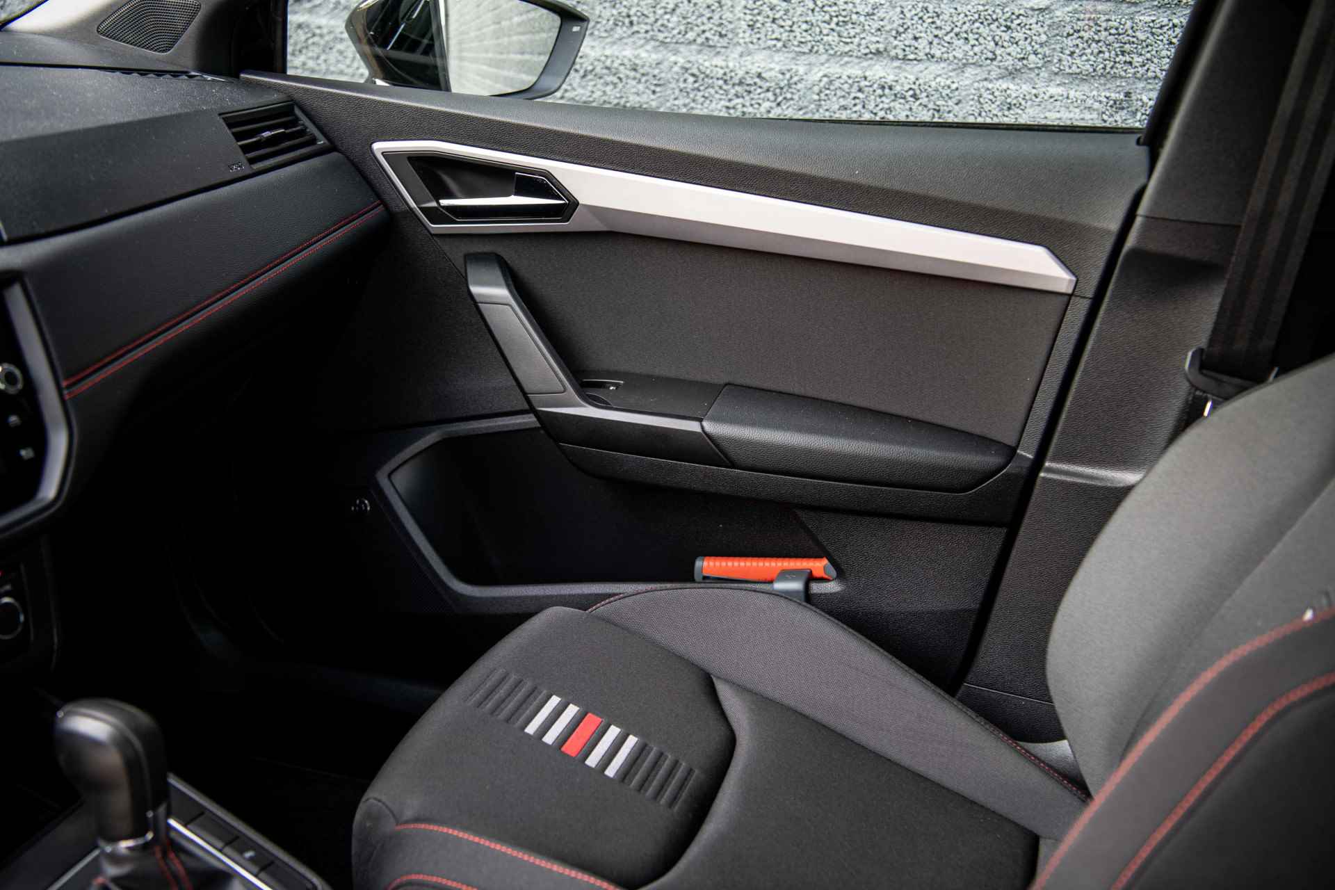SEAT Ibiza 1.0 TSi 115 pk DSG-7 FR Business Intense | Full LED | Virtual Cockpit | Beats | 18" - 38/43