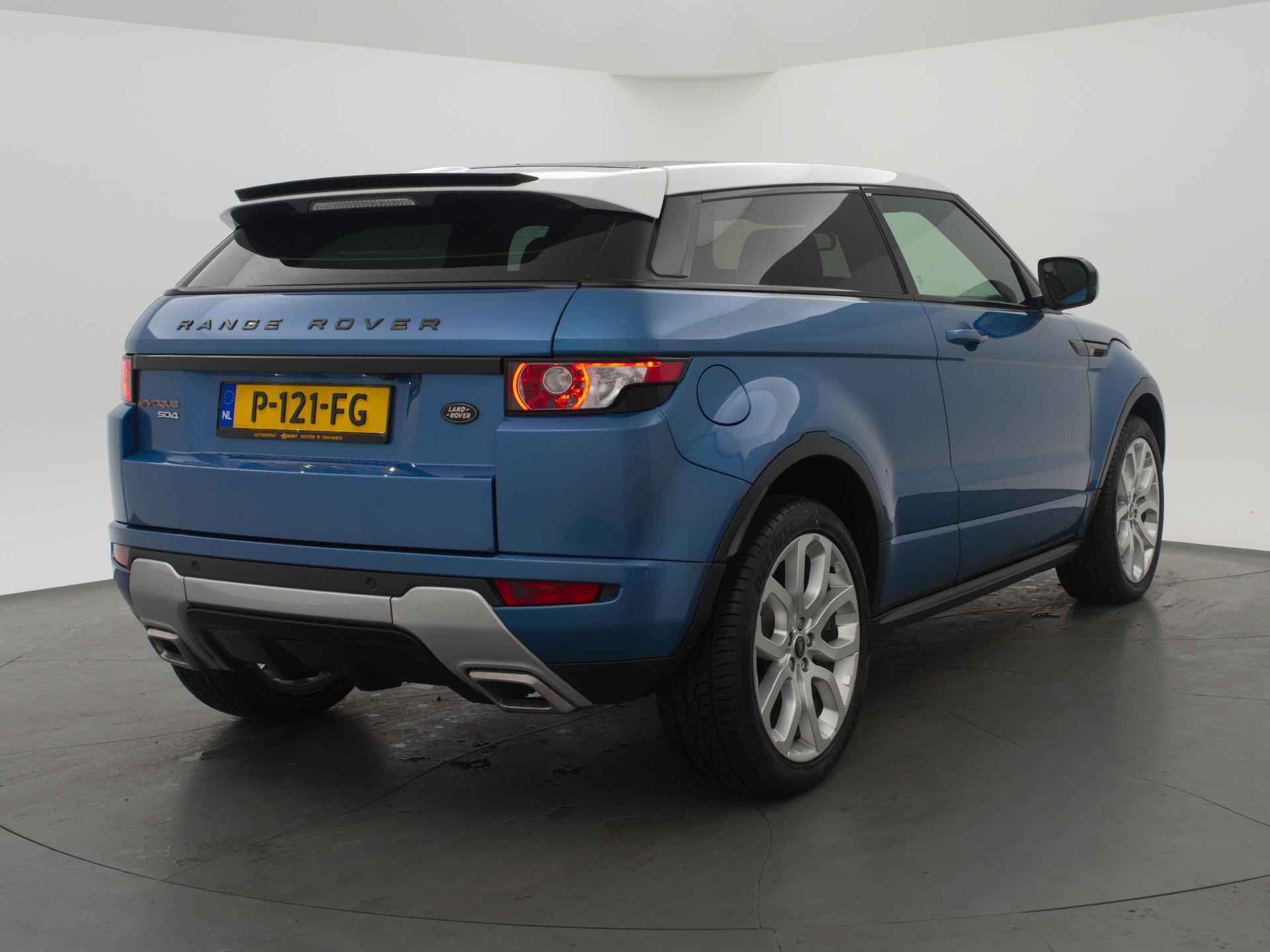 Land Rover Range Rover Evoque Coupé 2.2 SD4 190 PK 4WD AUT9 + PANORAMA / CAMERA / MERIDIAN - 3/47