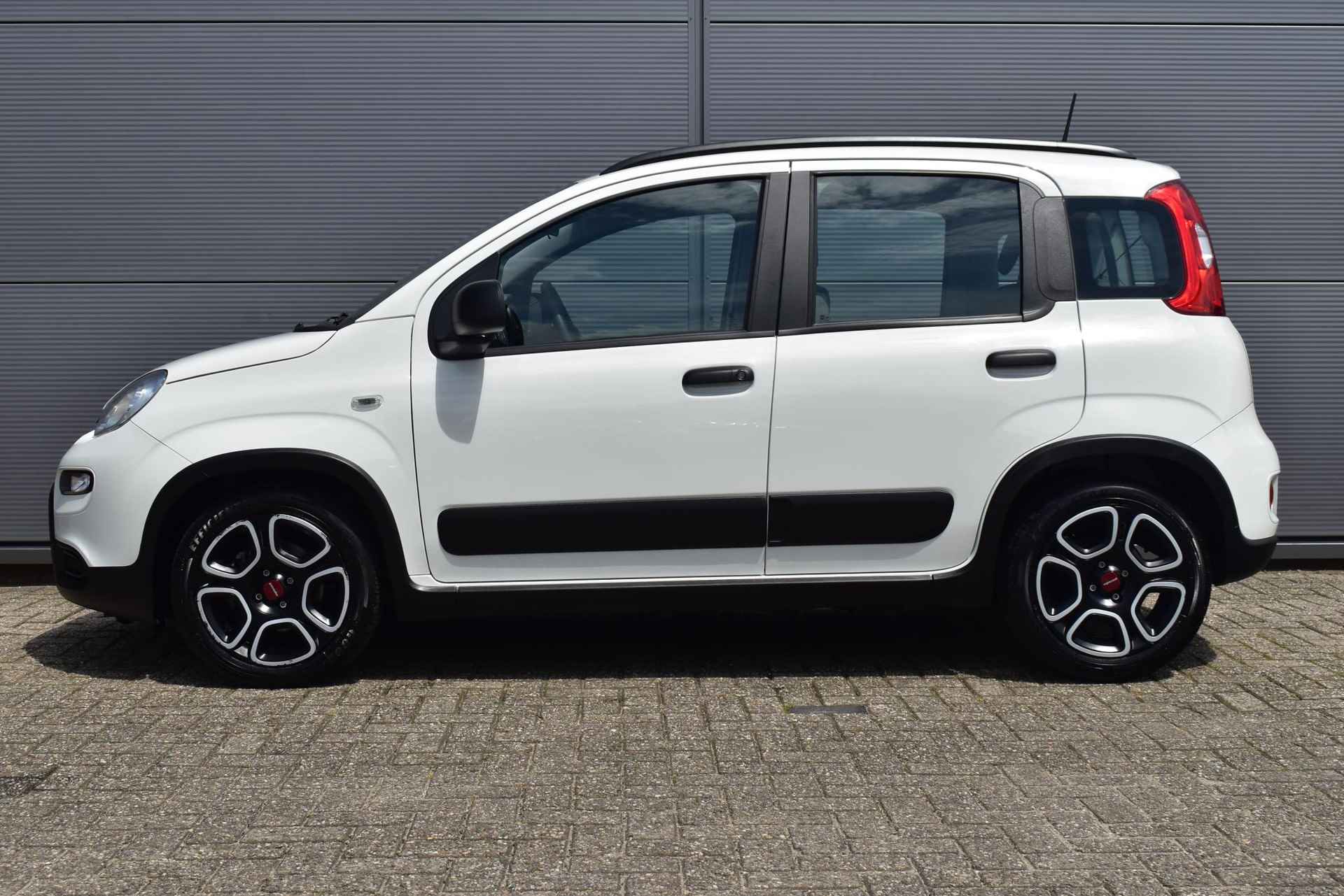 Fiat Panda 1.0 Hybrid City Life 5-Zits Apple CarPlay Android Auto - 2/33