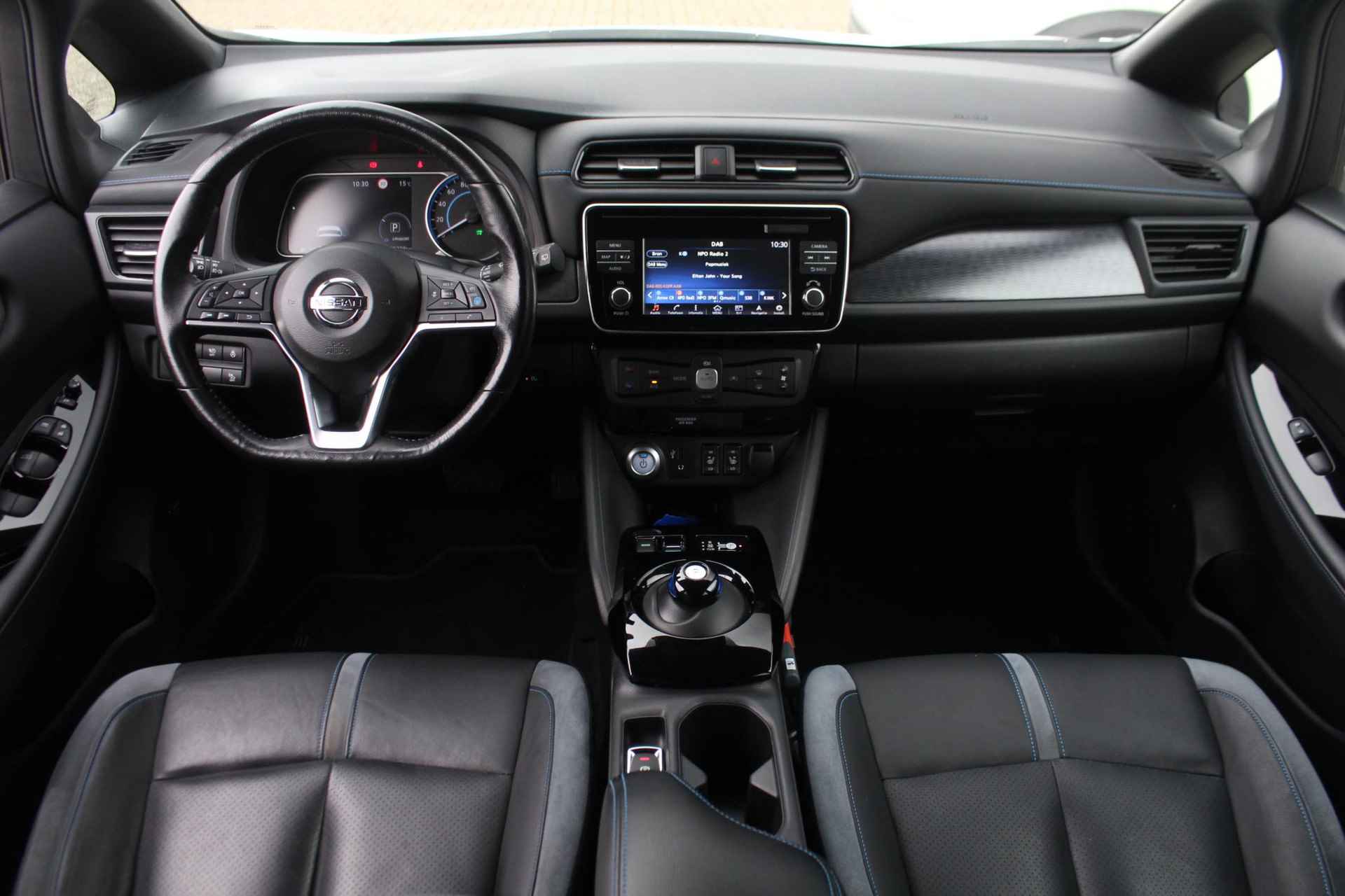Nissan LEAF Tekna 40 kWh 150pk | Stoelverwarming | BOSE | Adaptive Cruise Control | 360 Camera | Navigatie - 15/39