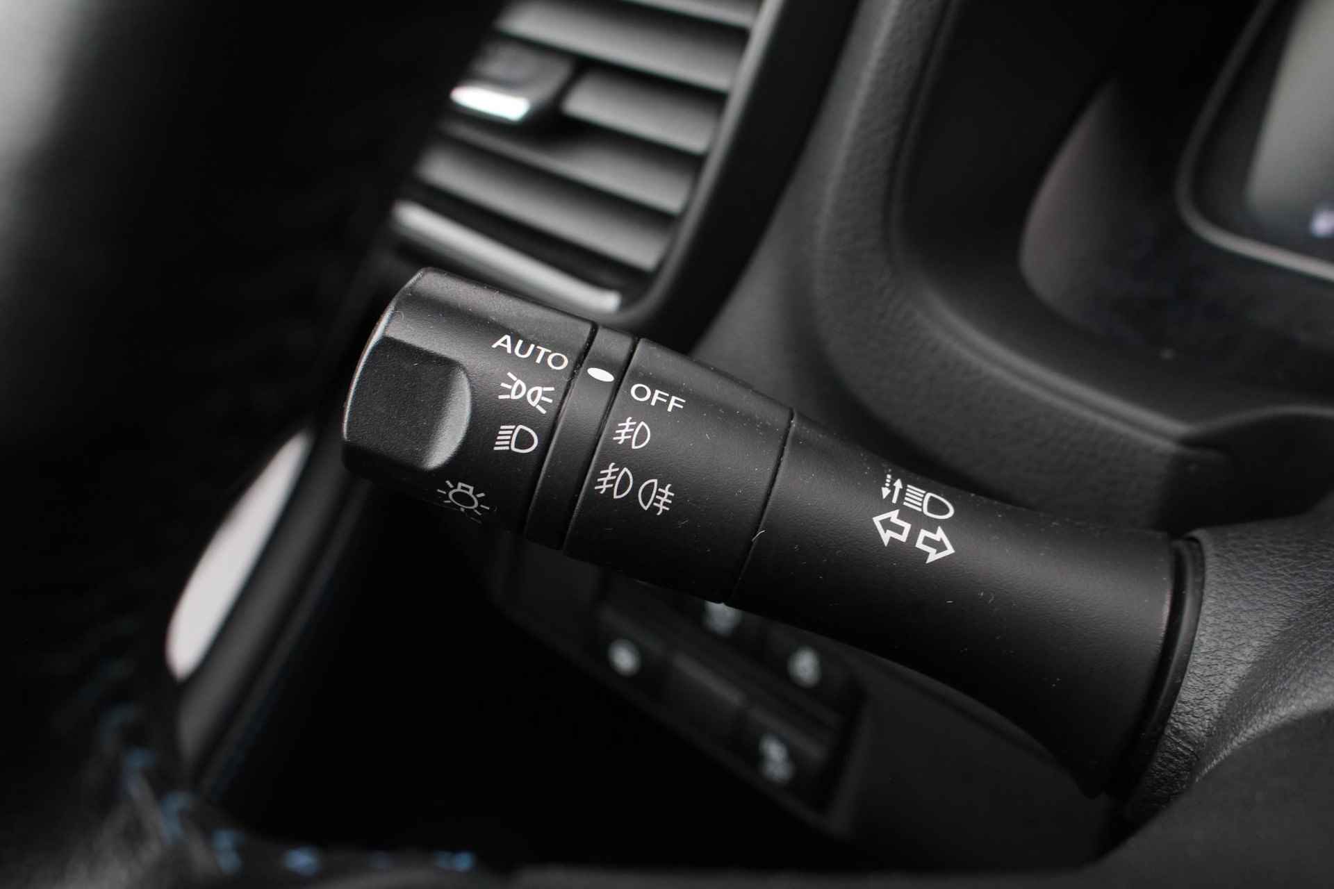 Nissan LEAF Tekna 40 kWh 150pk | Stoelverwarming | BOSE | Adaptive Cruise Control | 360 Camera | Navigatie - 36/39