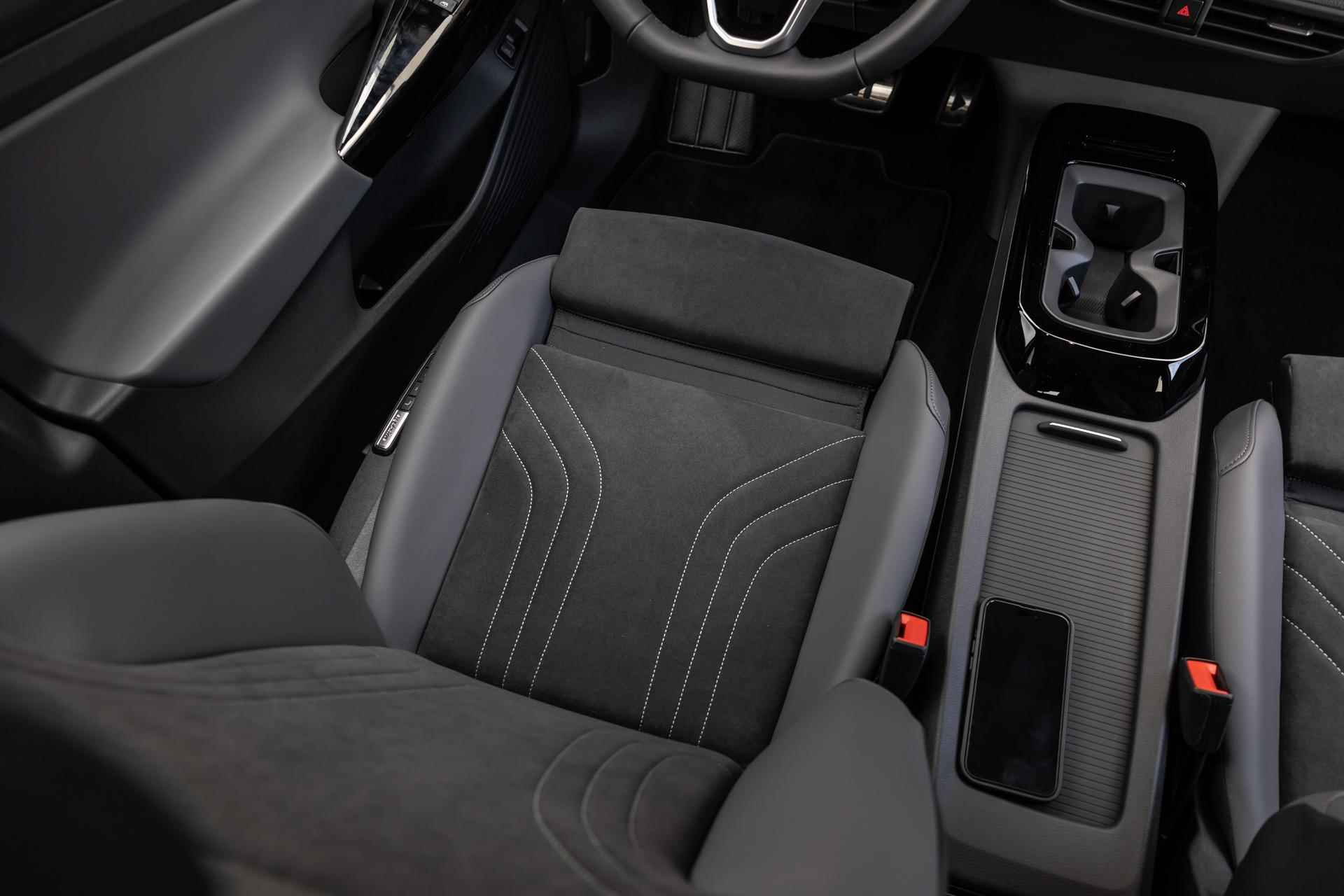 Volkswagen ID.5 286pk Pro Business 77 kWh | Style Interieur Pakket Plus | Trekhaak - 50/51