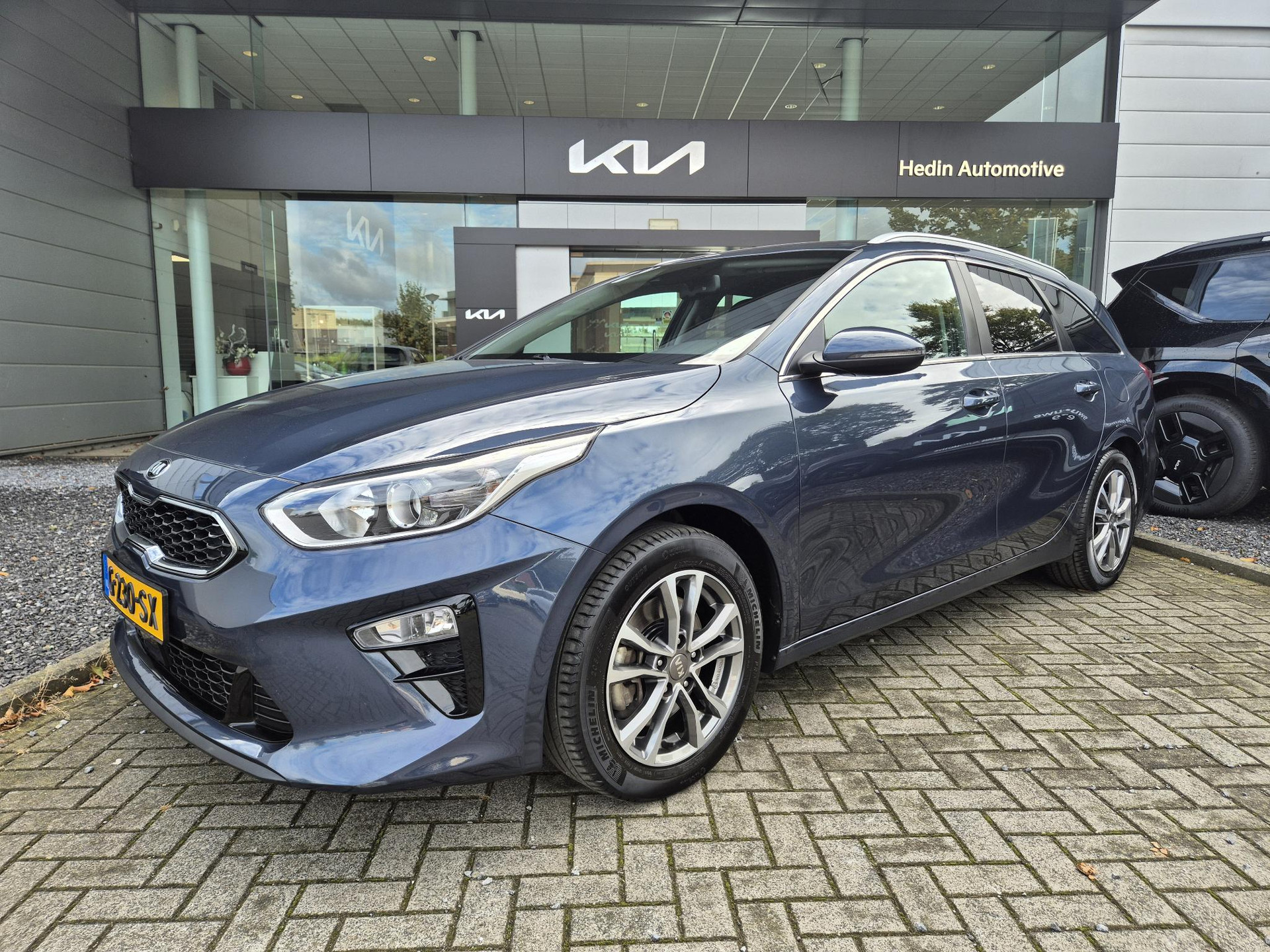 Kia Ceed Sportswagon 1.4 T-GDi DynamicPlusLine / Trekhaak / Stoel- en stuurverwarming / Camera