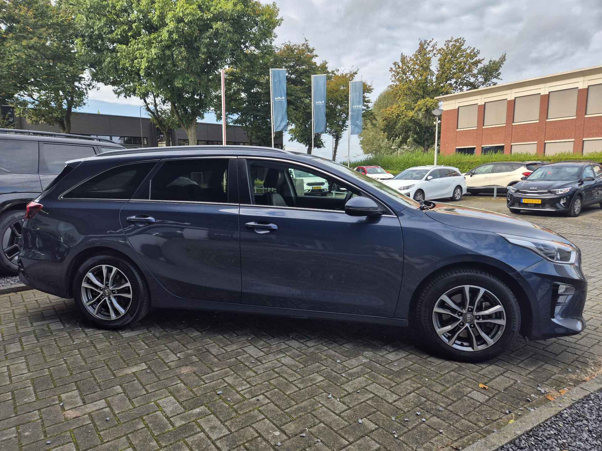 Kia Ceed Sportswagon 1.4 T-GDi DynamicPlusLine / Trekhaak / Stoel- en stuurverwarming / Camera - 3/27