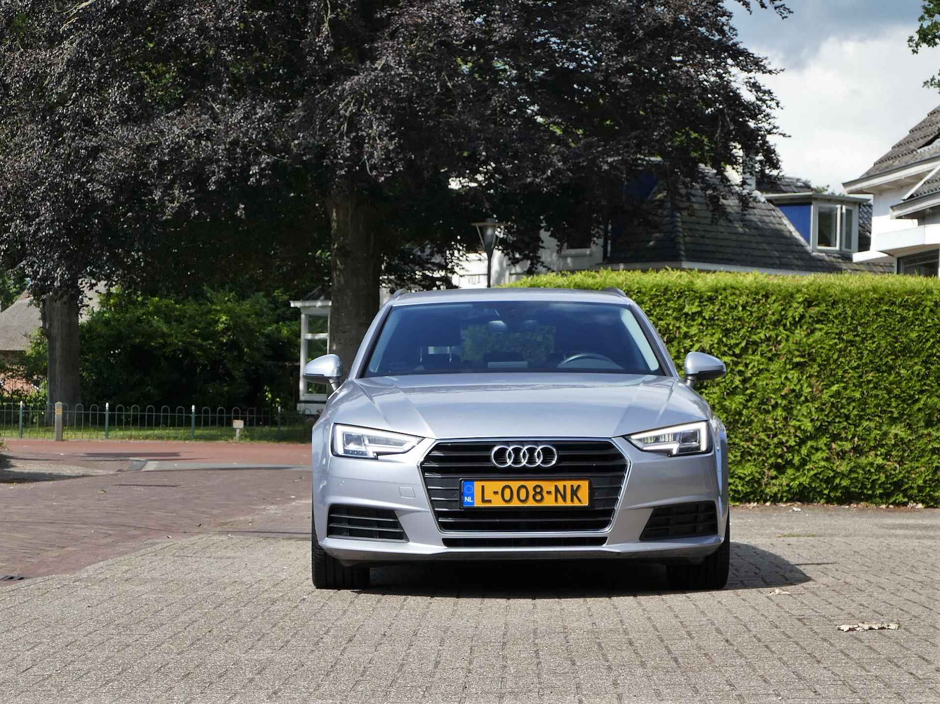 Audi A4 Avant 2.0 TDI ultra AUTOMAAT | LED koplampen | 18" all-season-banden | achteruitrijcamera - 54/57