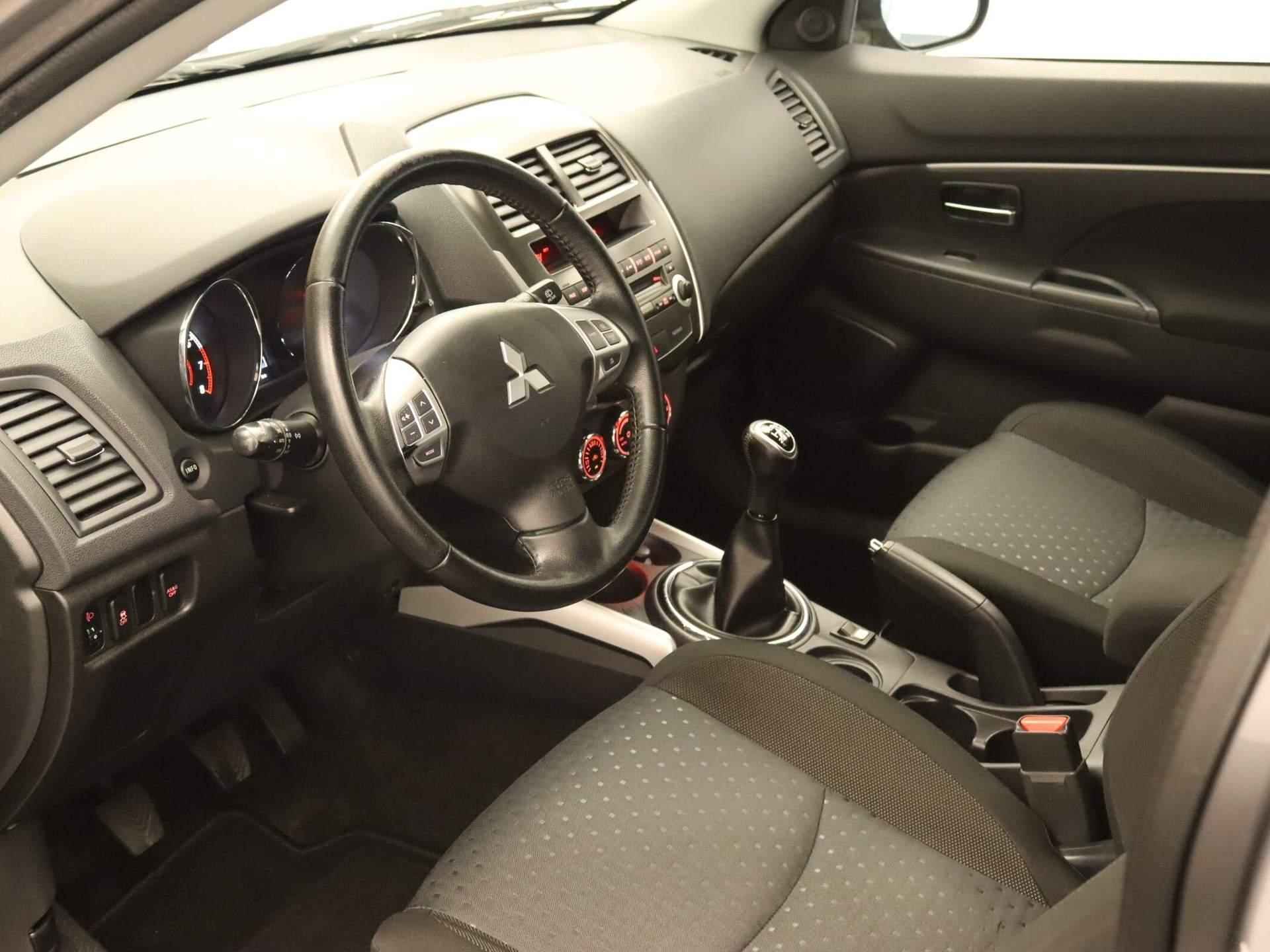 Mitsubishi ASX 1.6 Intro Edition ClearTec - ORIGINEEL NEDERLANDSE AUTO - VASTE TREKHAAK - TREKGEWICHT 1200 KG - CLIMATE CONTROL - PARKEERSENSOREN ACHTER - CRUISE CONTROL - WINTERBANDENSET - BULLBAR - 16 INCH LICHT METALE VELGEN - 3/34