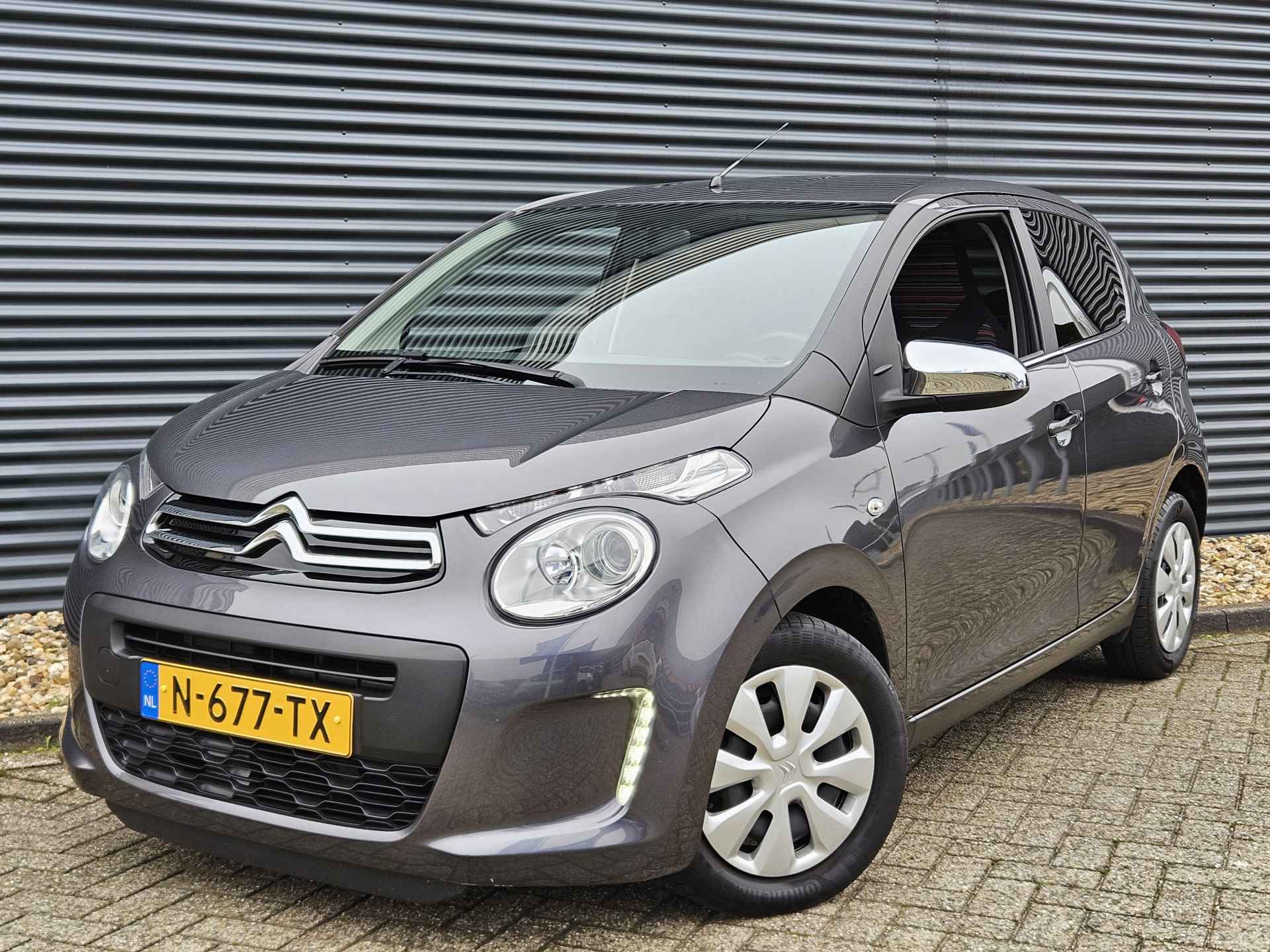 Citroën C1 1.0 VTi Feel | Airco | Camera | Touchscreen | Bluetooth | Navigatie via Apple Carplay of Android Auto| Donker Getint Glas Achter | Chroom Exterieur Pakket | - 36/38