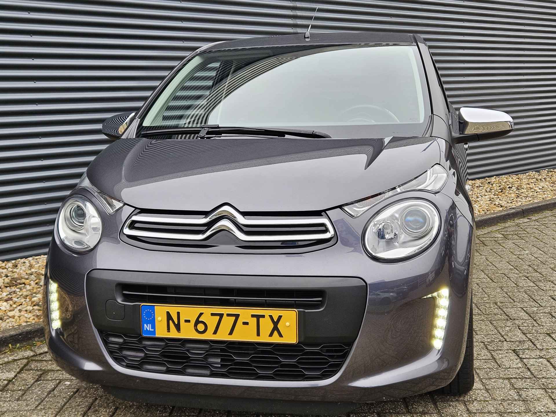 Citroën C1 1.0 VTi Feel | Airco | Camera | Touchscreen | Bluetooth | Navigatie via Apple Carplay of Android Auto| Donker Getint Glas Achter | Chroom Exterieur Pakket | - 37/38