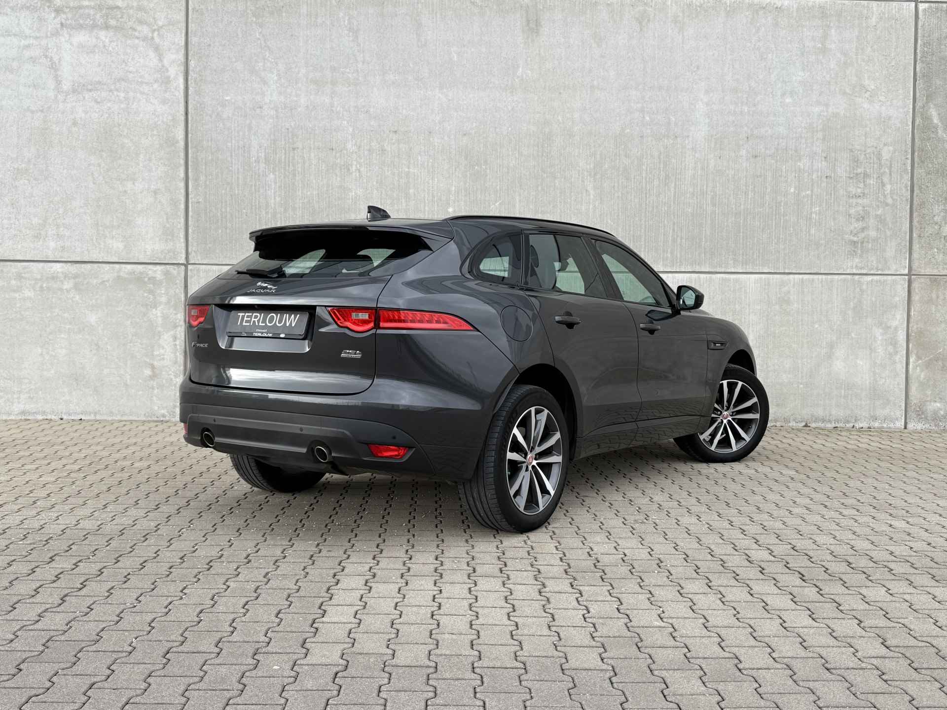 Jaguar F-Pace 2.0t AWD Premium Sport Edition | 2 Jaar Approved Garantie - 4/36