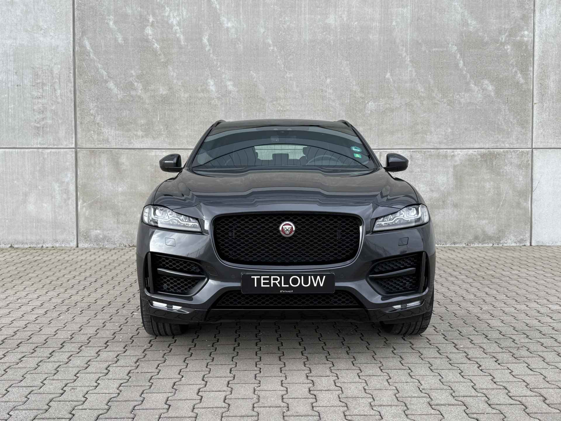 Jaguar F-Pace 2.0t AWD Premium Sport Edition | 2 Jaar Approved Garantie - 6/36