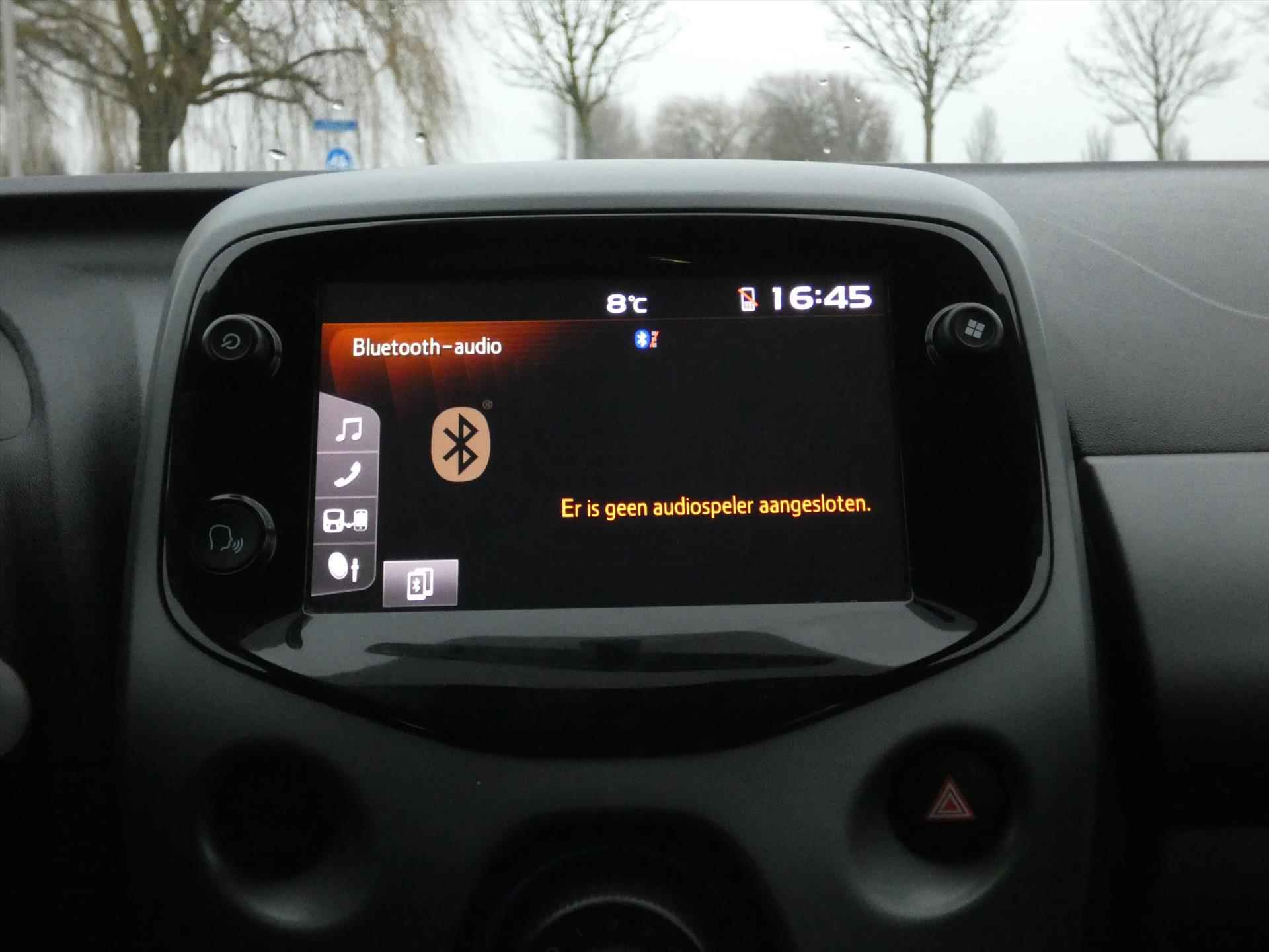 TOYOTA Aygo 1.0 VVT-i 72pk 5D X-Play | Camera | Carplay | - 23/37