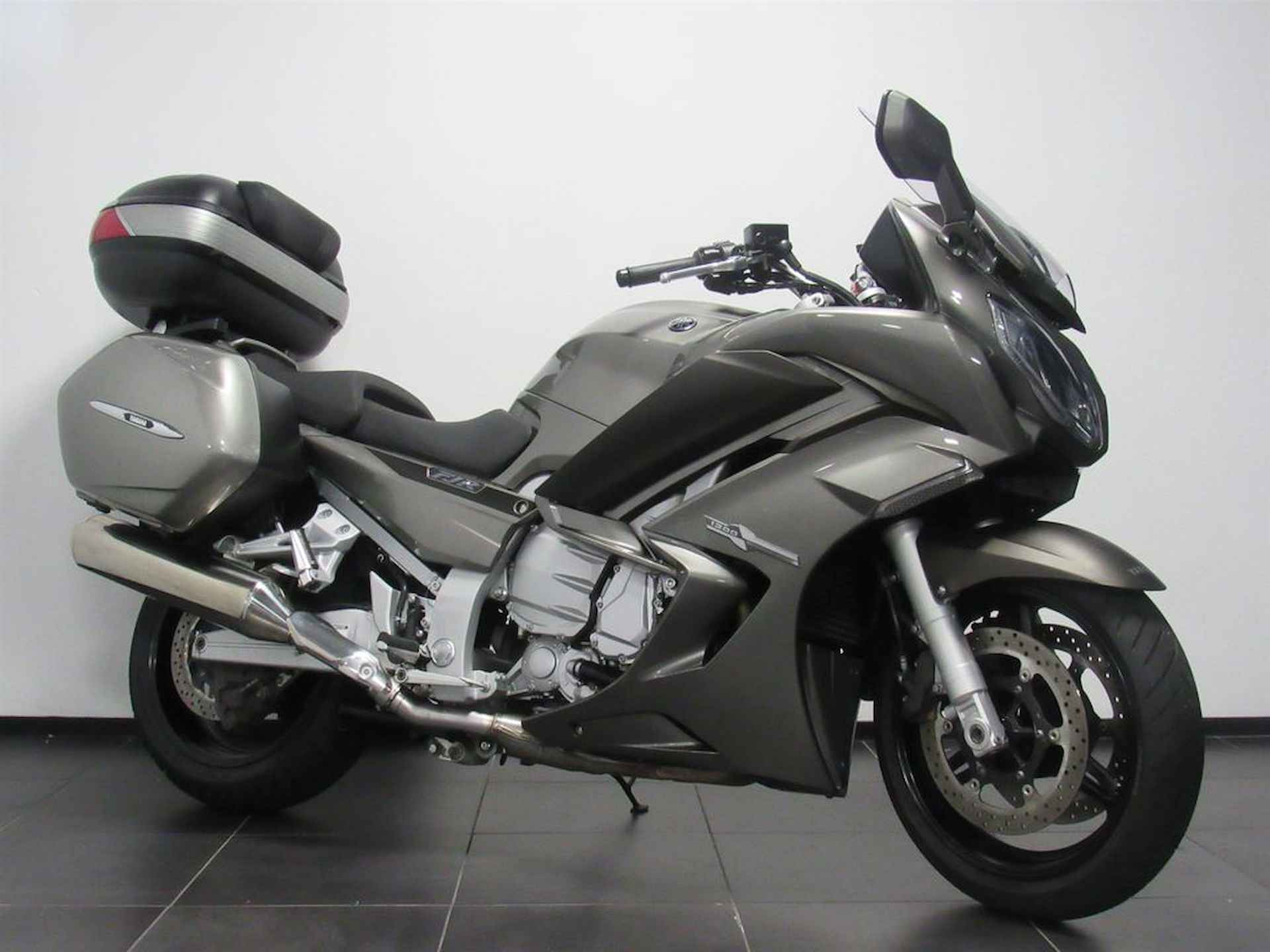 Yamaha FJR 1300 ABS - 2/14