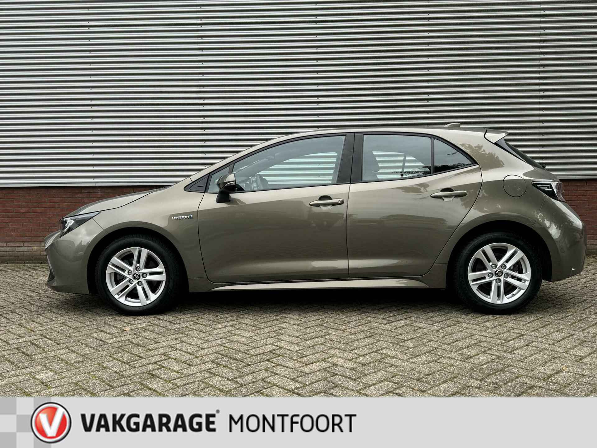 Toyota Corolla 1.8 Hybrid Active|5 drs|Automaat|Adaptive Cruise|navi|Apple/Android Carplay|Camera|L.M. velgen - 4/38