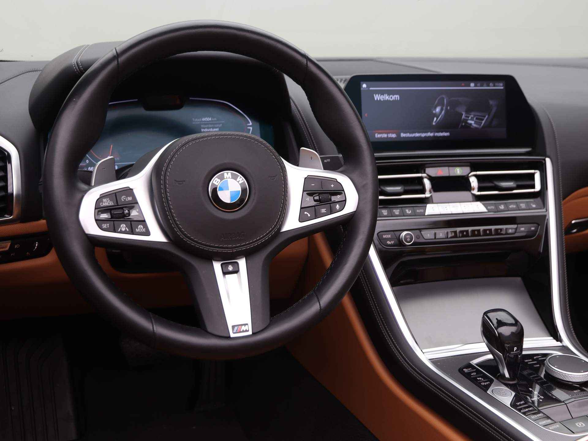 BMW 8 Serie 840i High Executive - 3/33