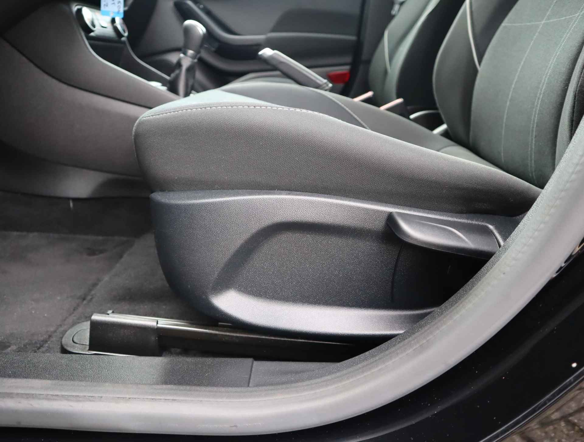 Ford Fiesta 1.1 Trend | Navigatie | Parkersensoren | Cruise Control| Apple Carplay & Android Auto | Airco | Lichtmetaal - 15/55