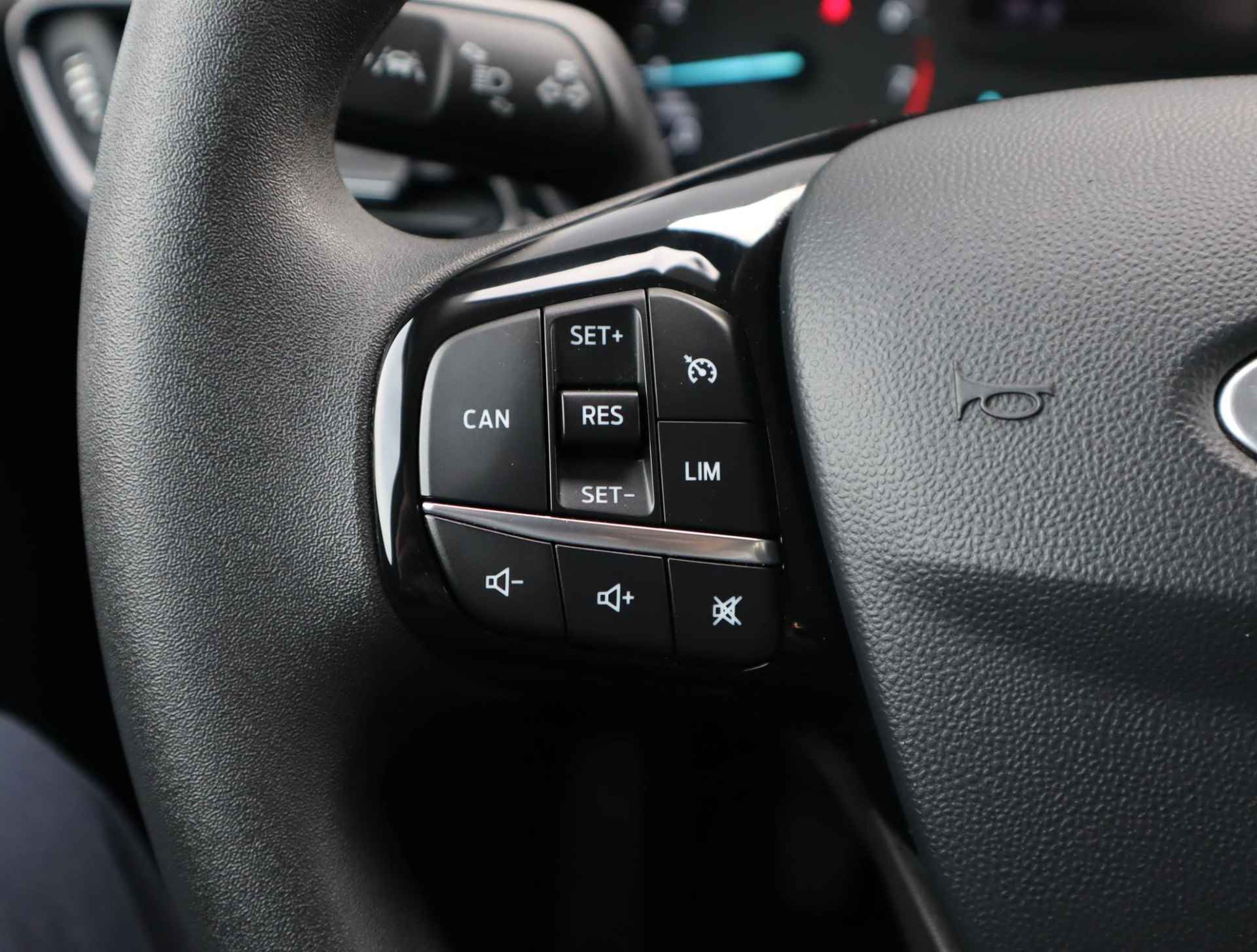 Ford Fiesta 1.1 Trend | Navigatie | Parkersensoren | Cruise Control| Apple Carplay & Android Auto | Airco | Lichtmetaal - 19/55