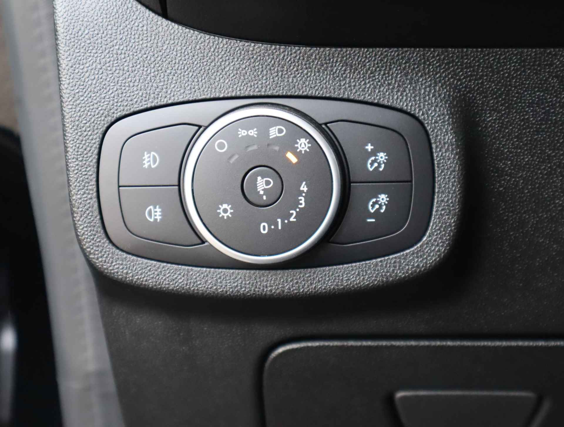 Ford Fiesta 1.1 Trend | Navigatie | Parkersensoren | Cruise Control| Apple Carplay & Android Auto | Airco | Lichtmetaal - 23/55