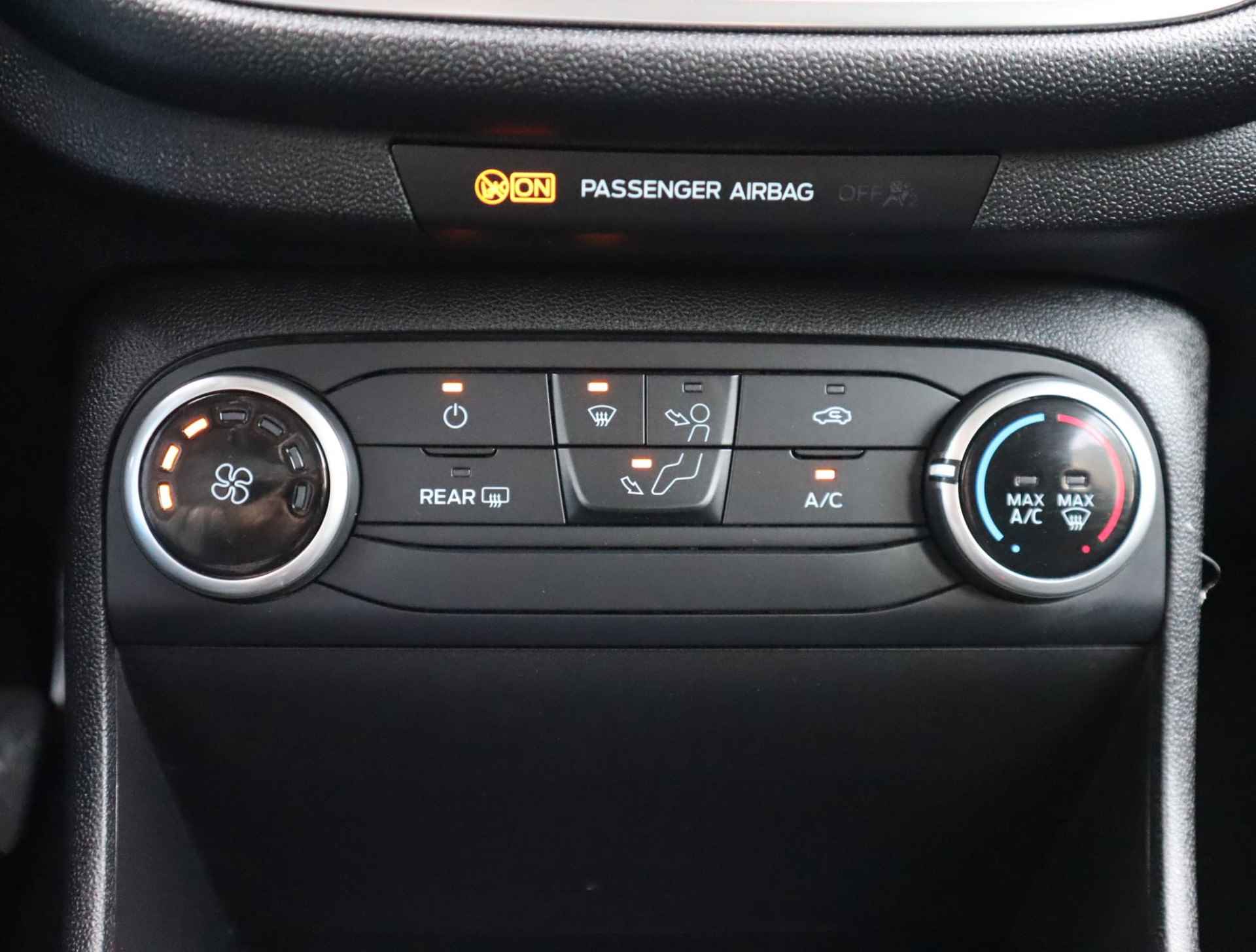 Ford Fiesta 1.1 Trend | Navigatie | Parkersensoren | Cruise Control| Apple Carplay & Android Auto | Airco | Lichtmetaal - 31/55