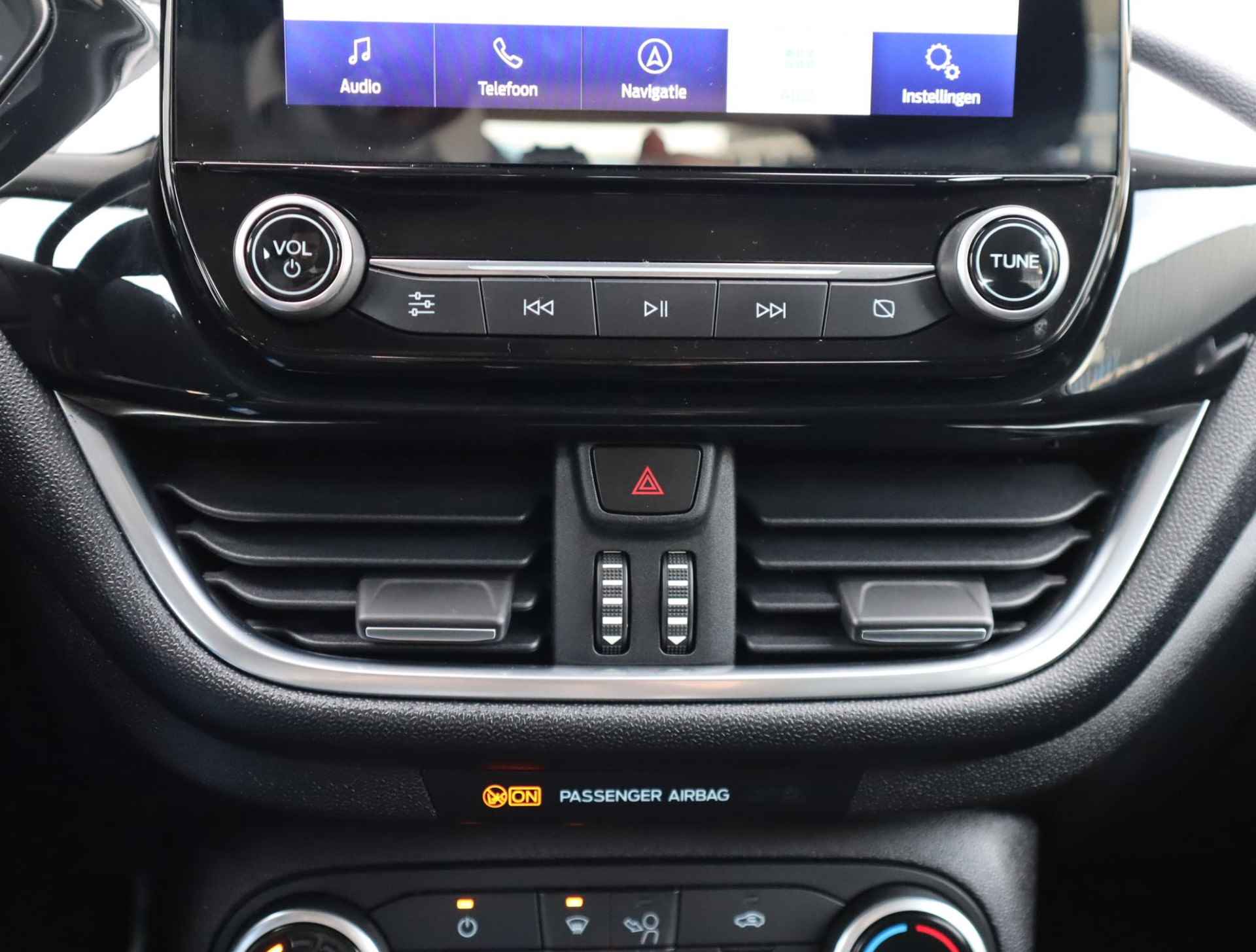 Ford Fiesta 1.1 Trend | Navigatie | Parkersensoren | Cruise Control| Apple Carplay & Android Auto | Airco | Lichtmetaal - 32/55