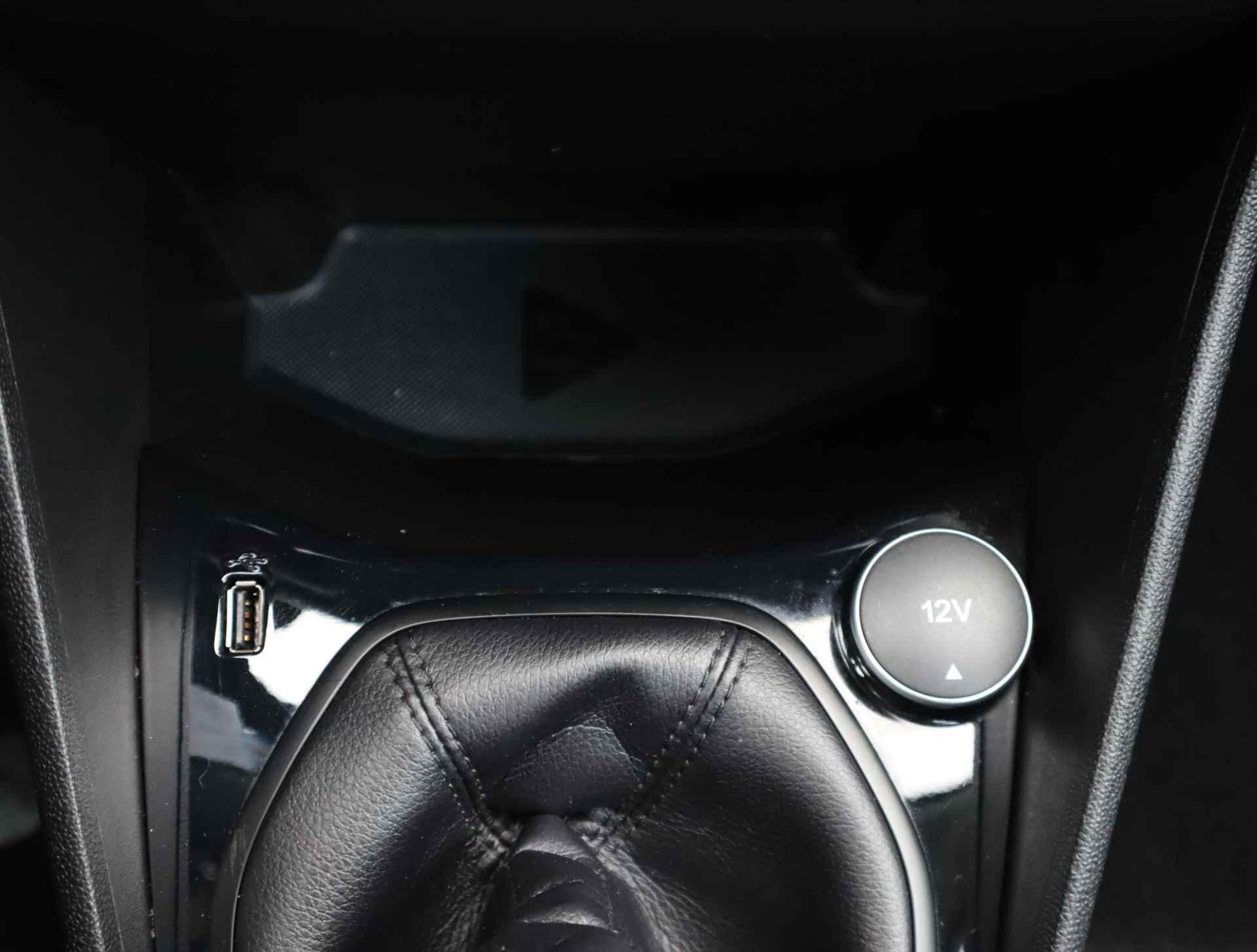 Ford Fiesta 1.1 Trend | Navigatie | Parkersensoren | Cruise Control| Apple Carplay & Android Auto | Airco | Lichtmetaal - 33/55