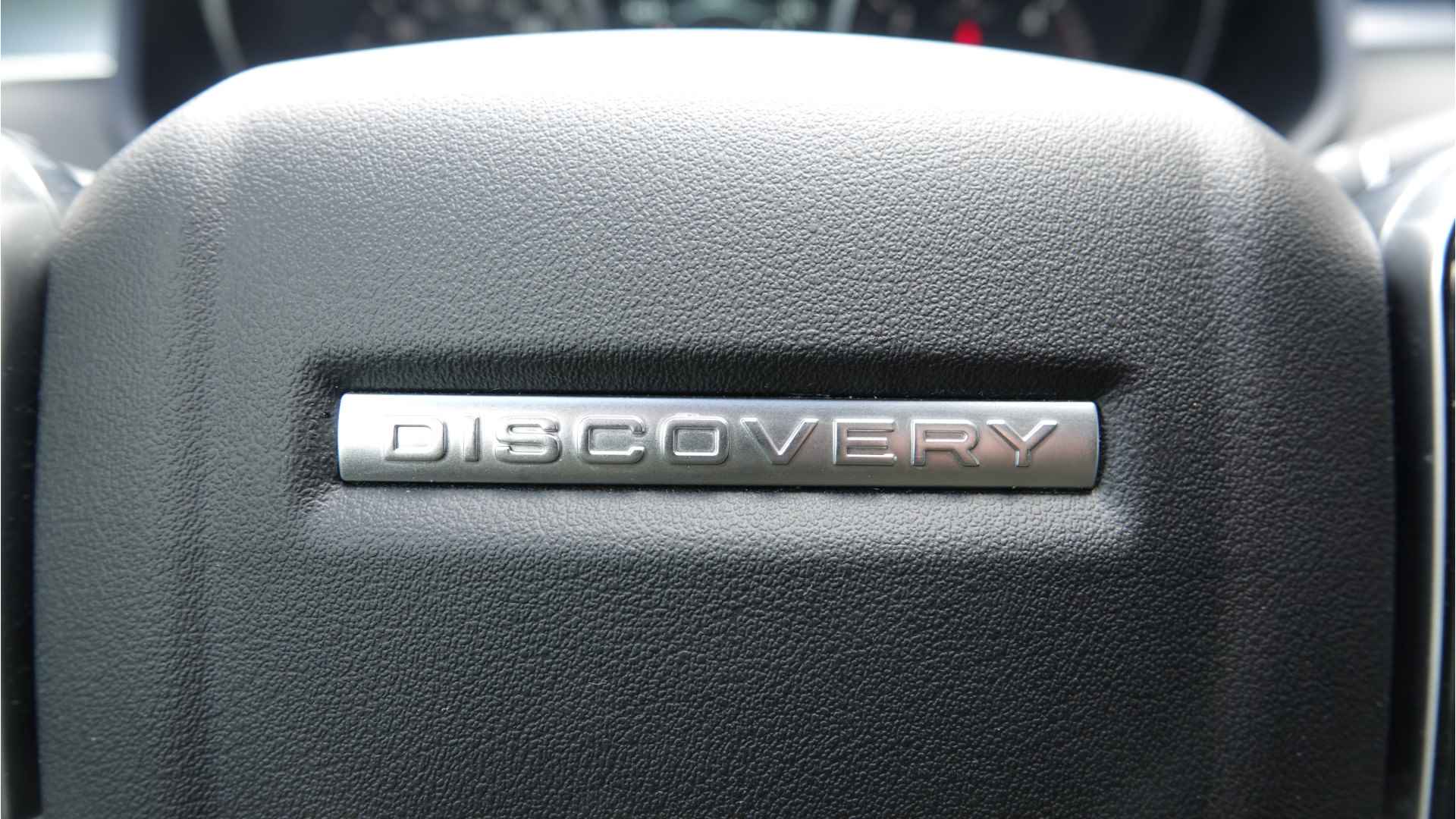 Land Rover Discovery 3.0 Sd6 Landmark Edition 7p. Black Optik | Panoramadak | LED | 7 persoons | - 22/38