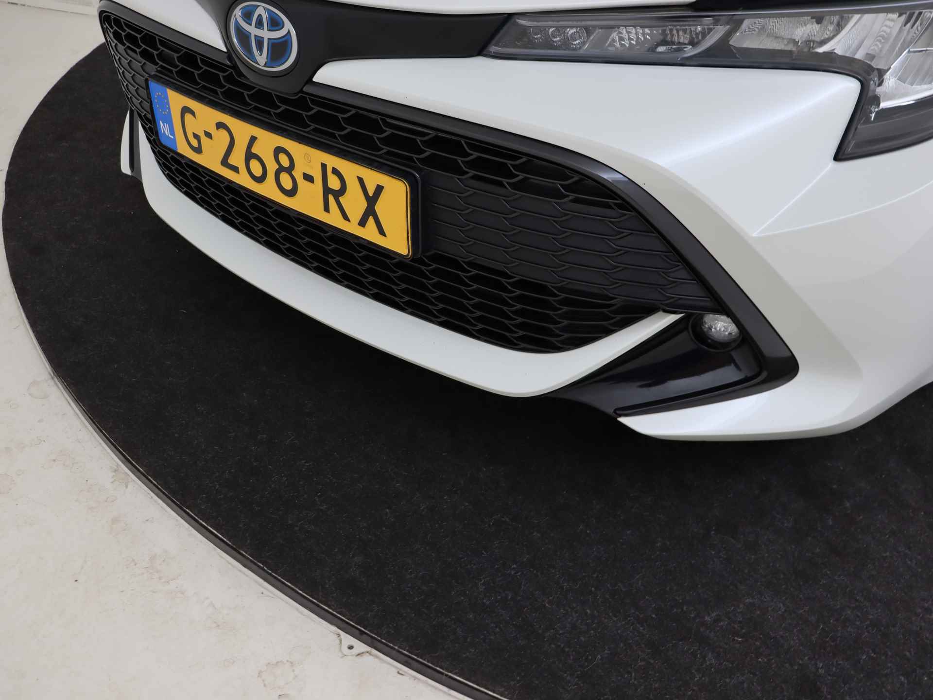 Toyota Corolla 2.0 Hybrid Dynamic I Navigatie I Climate Control I Cruise Control Adaptief I Camera I USB I 1e Eigenaar I - 38/41