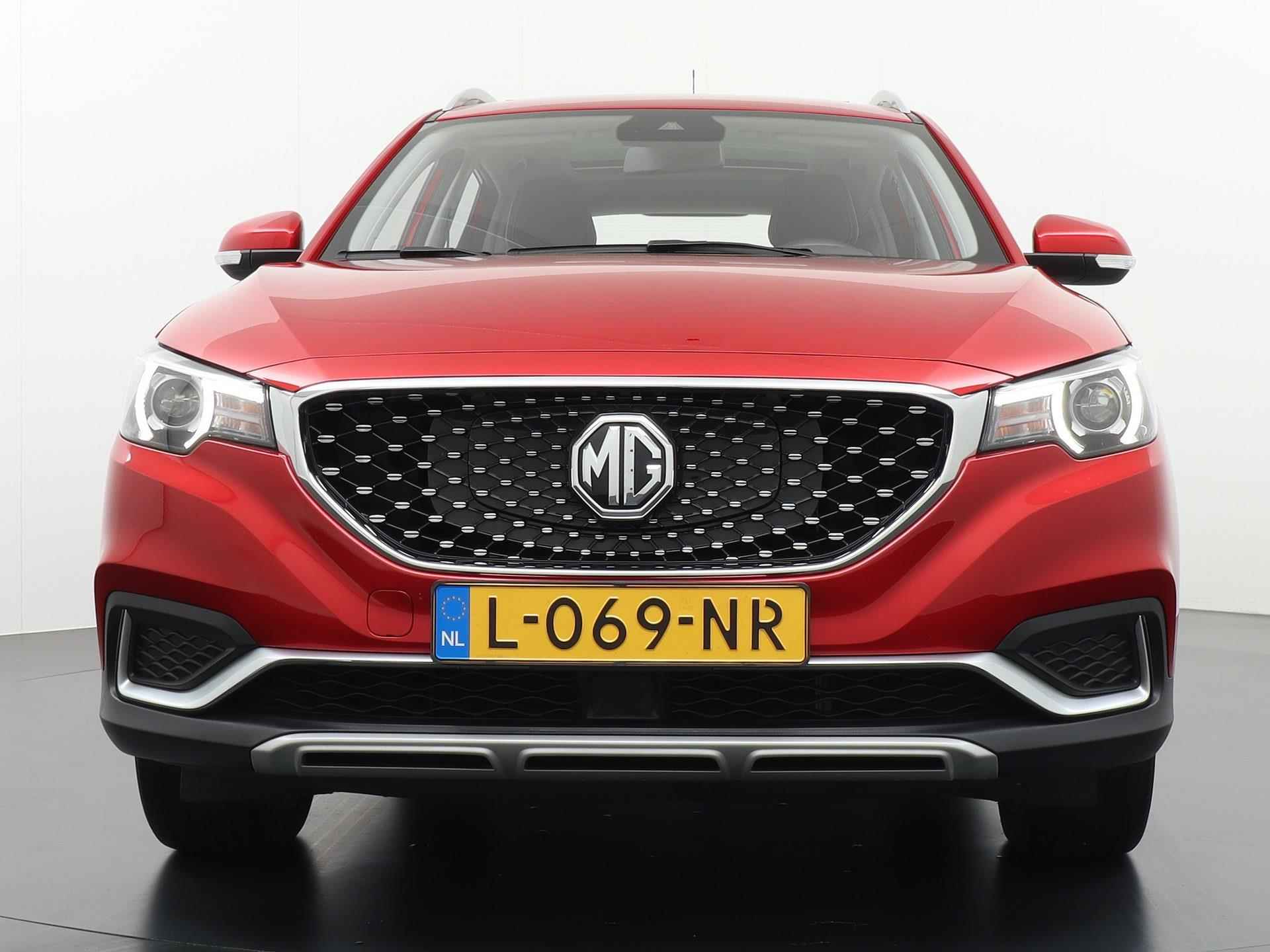 MG ZS EV Luxury ORG. NL. NAP KM. |16.877,- PRIJS NA SUBSIDIE! | PANO | LEDER - 4/47