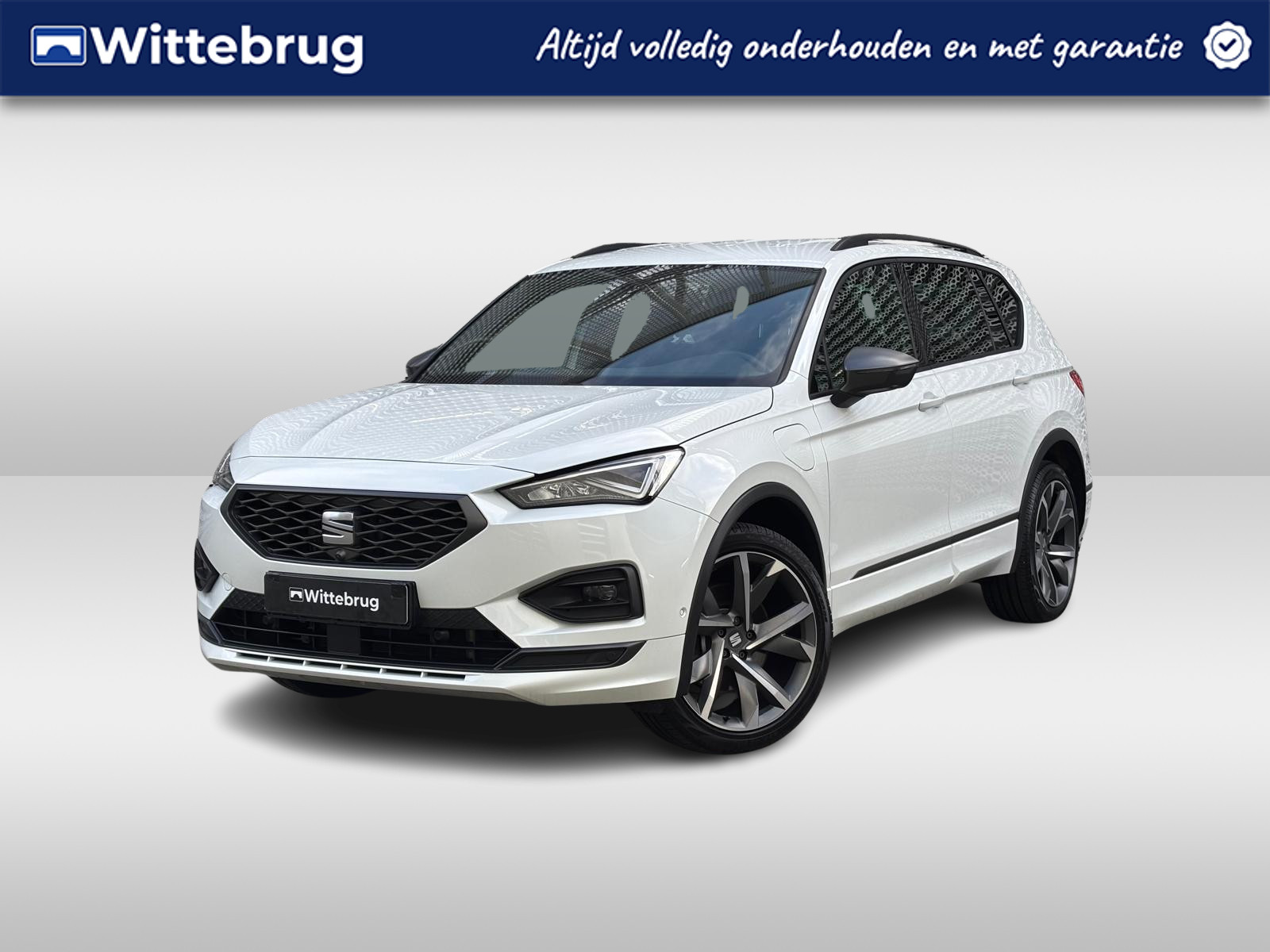 SEAT Tarraco 1.4 TSI e-Hybrid 245pk DSG PHEV FR / Digitale Cockpit / Elektrische Trekhaak / Parelmoer Lak / 360 Camera / Memory Seat / 20" LMV / Full LED / Navi / Stuur en Stoelverwarming V+A **